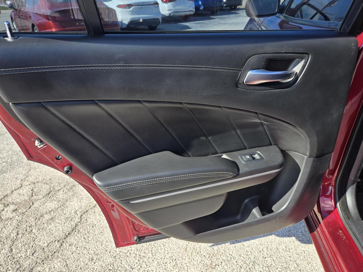 2019 Maroon /Black Dodge Charger SXT (2C3CDXBG3KH) with an 3.6L V6 DOHC 24V engine, 8A transmission, located at 1842 Wirt Road, Houston, TX, 77055, (713) 973-3903, 29.805330, -95.484787 - Photo#12