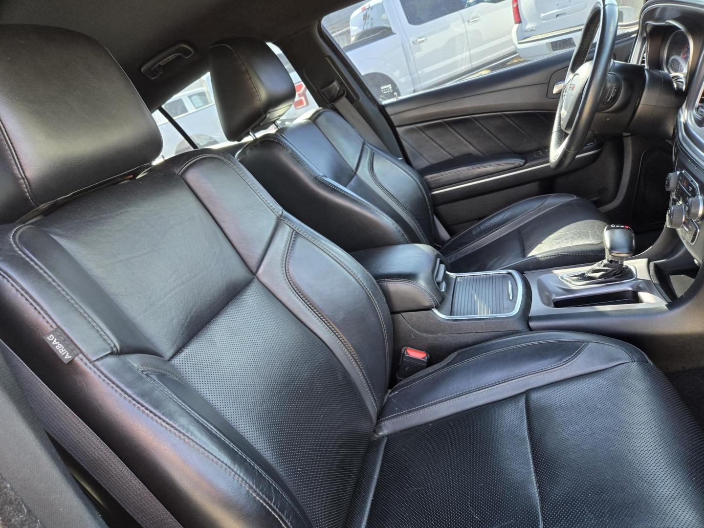 2019 Maroon /Black Dodge Charger SXT (2C3CDXBG3KH) with an 3.6L V6 DOHC 24V engine, 8A transmission, located at 1842 Wirt Road, Houston, TX, 77055, (713) 973-3903, 29.805330, -95.484787 - Photo#13