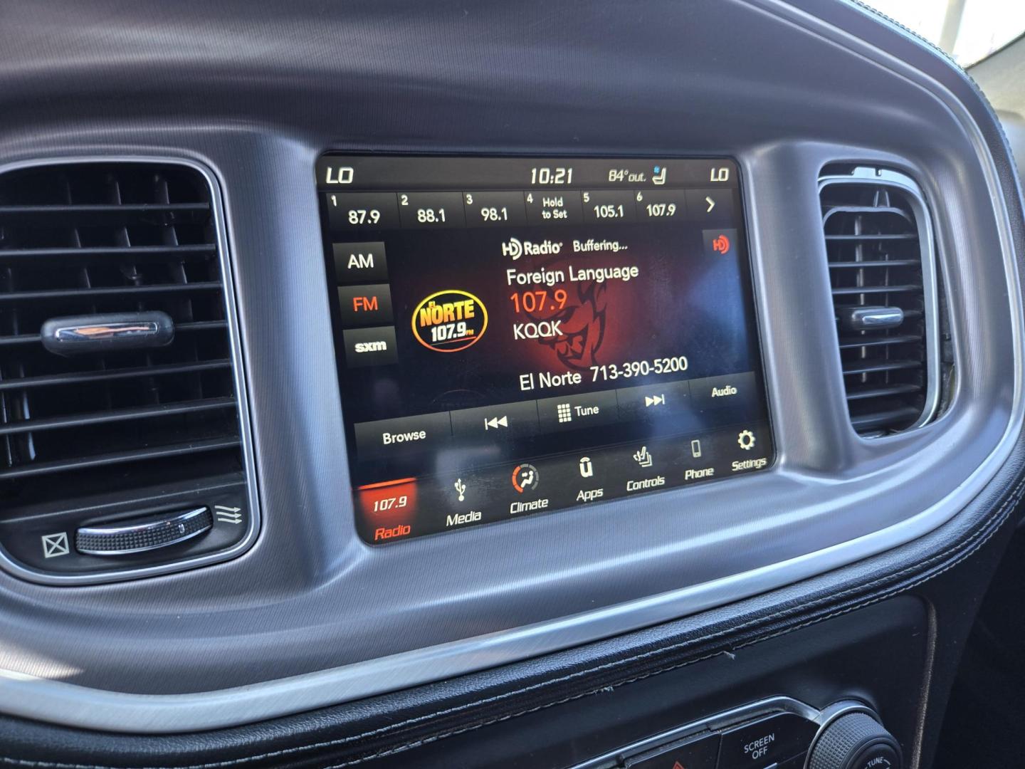 2019 Maroon /Black Dodge Charger SXT (2C3CDXBG3KH) with an 3.6L V6 DOHC 24V engine, 8A transmission, located at 1842 Wirt Road, Houston, TX, 77055, (713) 973-3903, 29.805330, -95.484787 - Photo#19