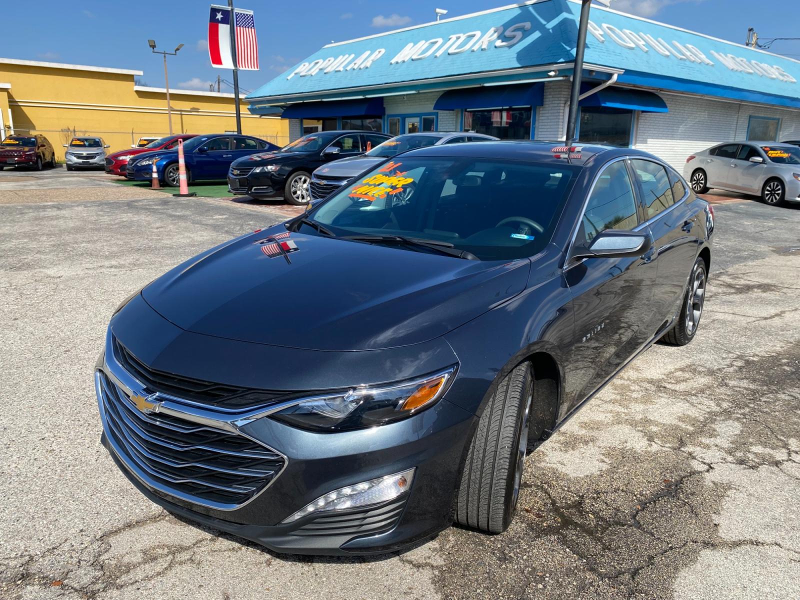 2021 Gray /GRAY Chevrolet Malibu LT (1G1ZD5ST6MF) with an 1.5L L4 DOHC 16V engine, 6A transmission, located at 1842 Wirt Road, Houston, TX, 77055, (713) 973-3903, 29.805330, -95.484787 - Photo #0