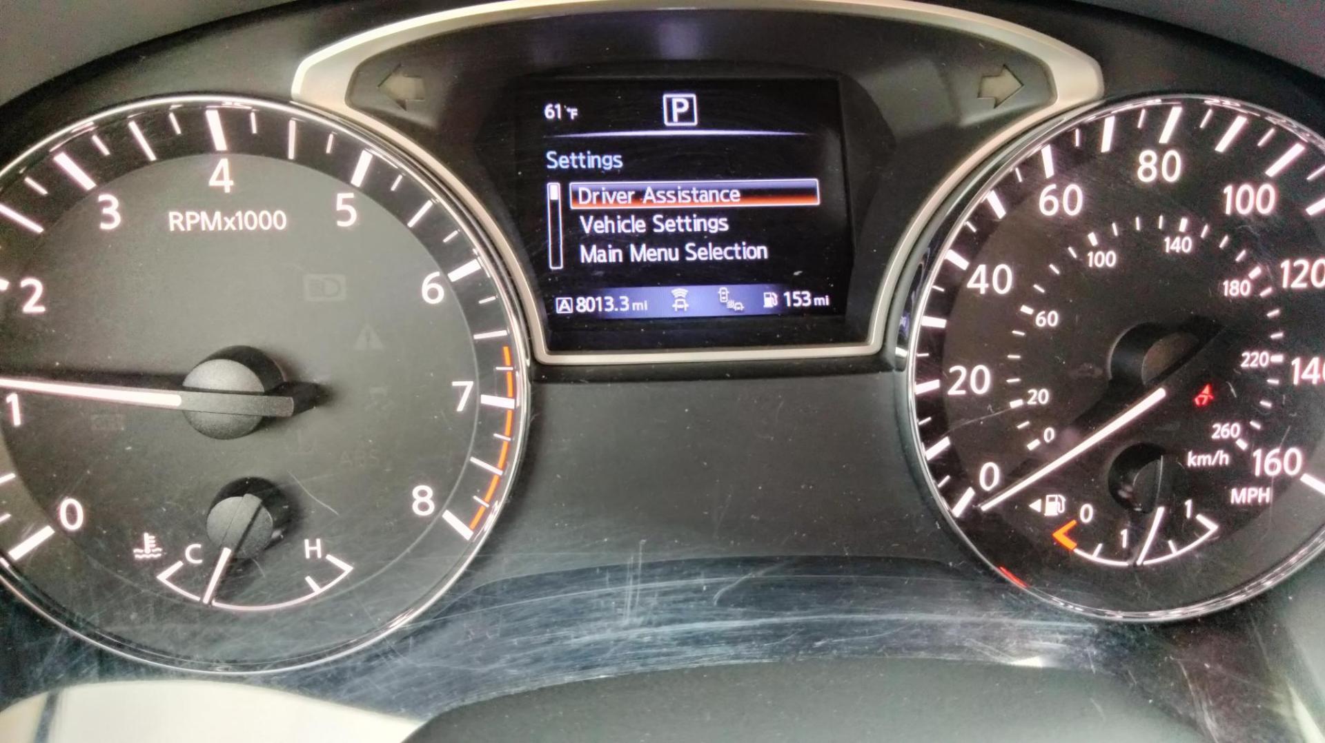 2020 White /Black Nissan Pathfinder SV (5N1DR2BN7LC) with an 3.5L V6 DOHC 24V engine, CVT transmission, located at 1842 Wirt Road, Houston, TX, 77055, (713) 973-3903, 29.805330, -95.484787 - Photo#18