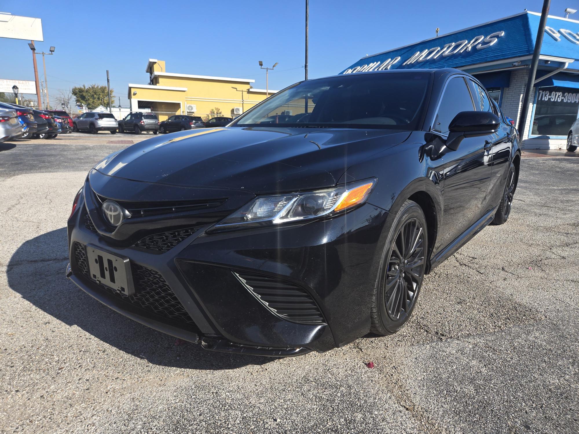 photo of 2018 Toyota Camry LE