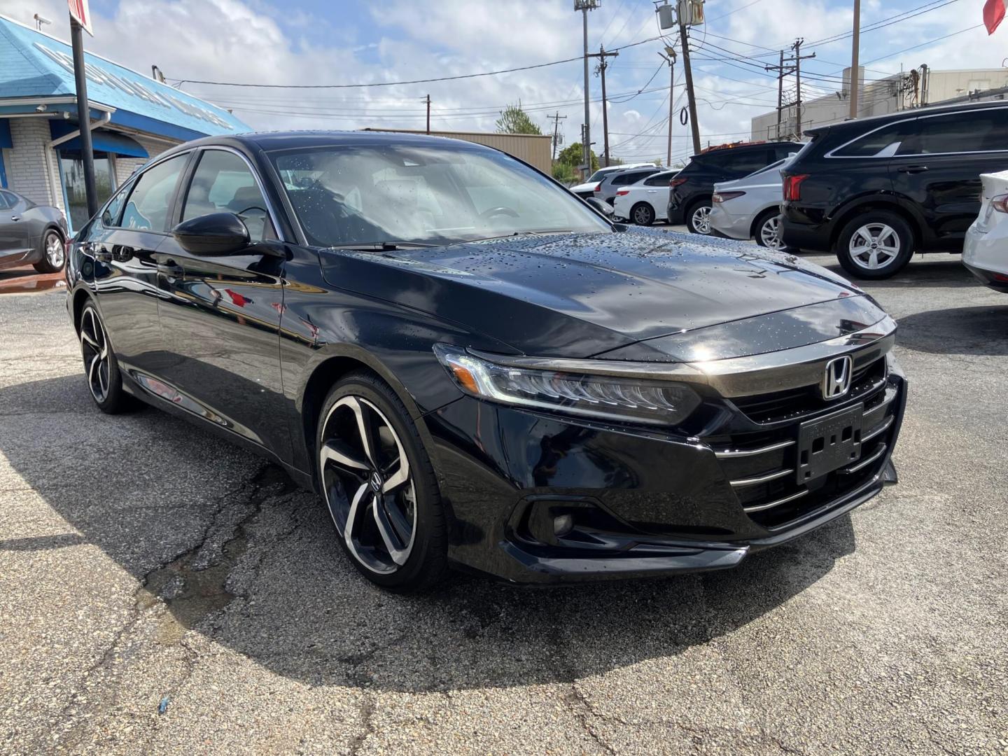 2021 Black /Black Honda Accord Sport CVT (1HGCV1F39MA) with an 1.5L L4 DOHC 16V TURBO engine, CVT transmission, located at 1842 Wirt Road, Houston, TX, 77055, (713) 973-3903, 29.805330, -95.484787 - Photo#6