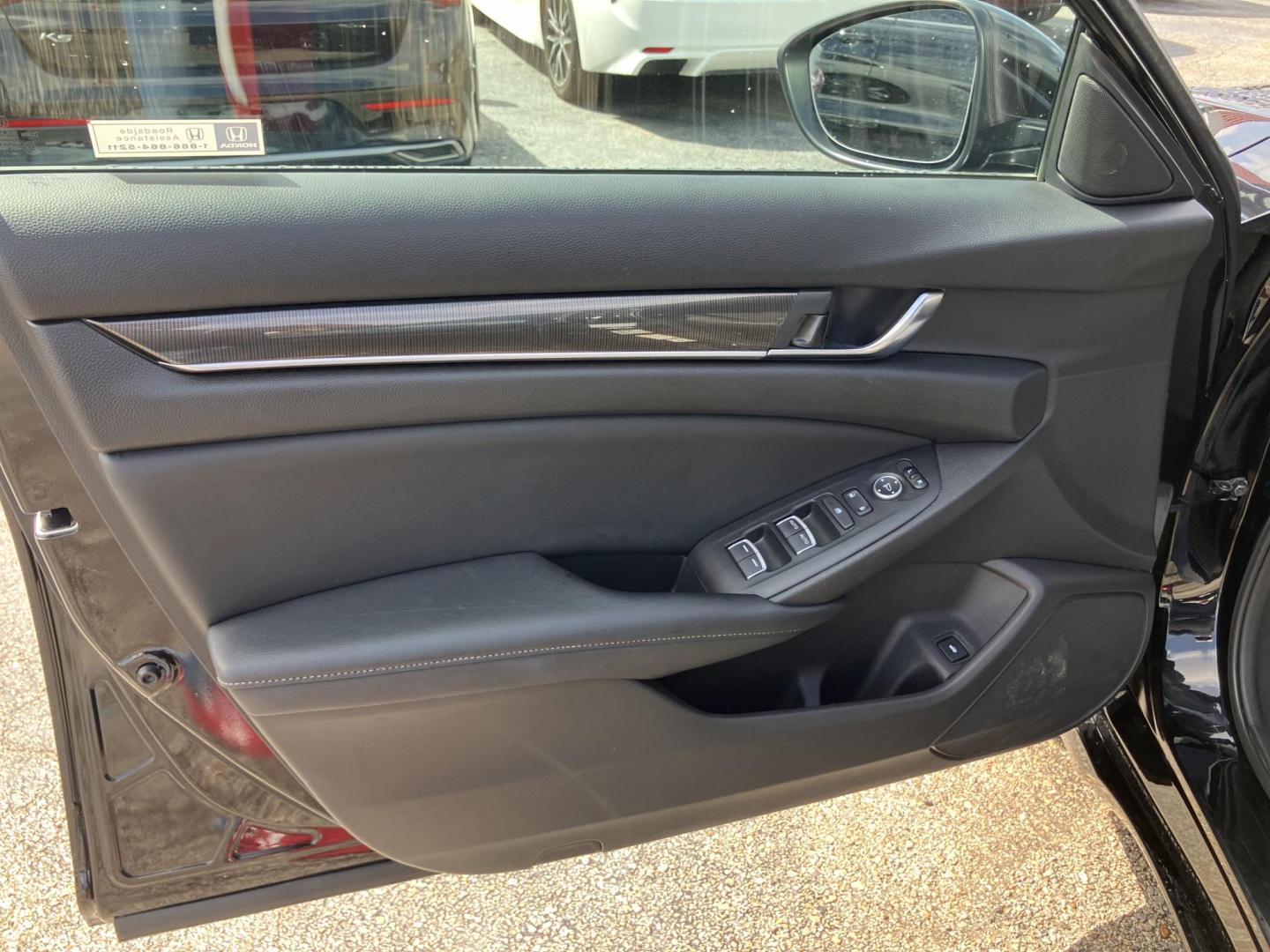 2021 Black /Black Honda Accord Sport CVT (1HGCV1F39MA) with an 1.5L L4 DOHC 16V TURBO engine, CVT transmission, located at 1842 Wirt Road, Houston, TX, 77055, (713) 973-3903, 29.805330, -95.484787 - Photo#9