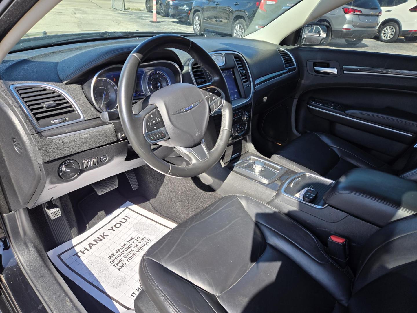 2020 Black /Black Chrysler 300 Touring (2C3CCAAG2LH) with an 3.6L V6 SOHC 24V engine, 8A transmission, located at 1842 Wirt Road, Houston, TX, 77055, (713) 973-3903, 29.805330, -95.484787 - Photo#8