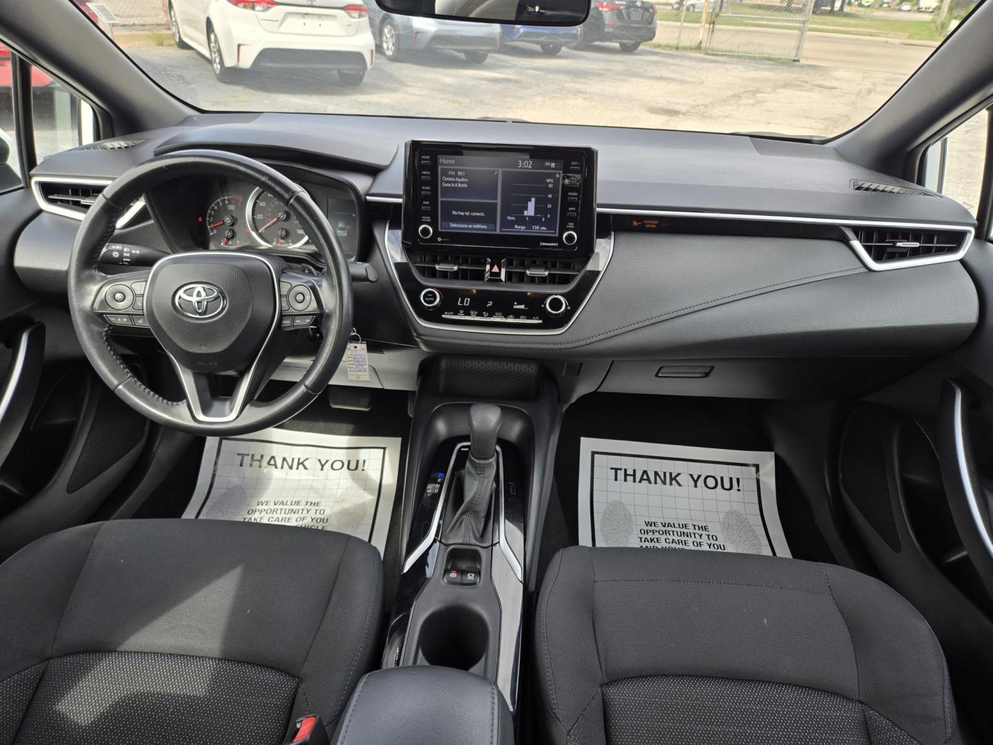 2022 White /Black Toyota Corolla SE (5YFS4MCE3NP) with an 2.0L L4 DOHC 16V engine, CVT transmission, located at 1842 Wirt Road, Houston, TX, 77055, (713) 973-3903, 29.805330, -95.484787 - Photo#16