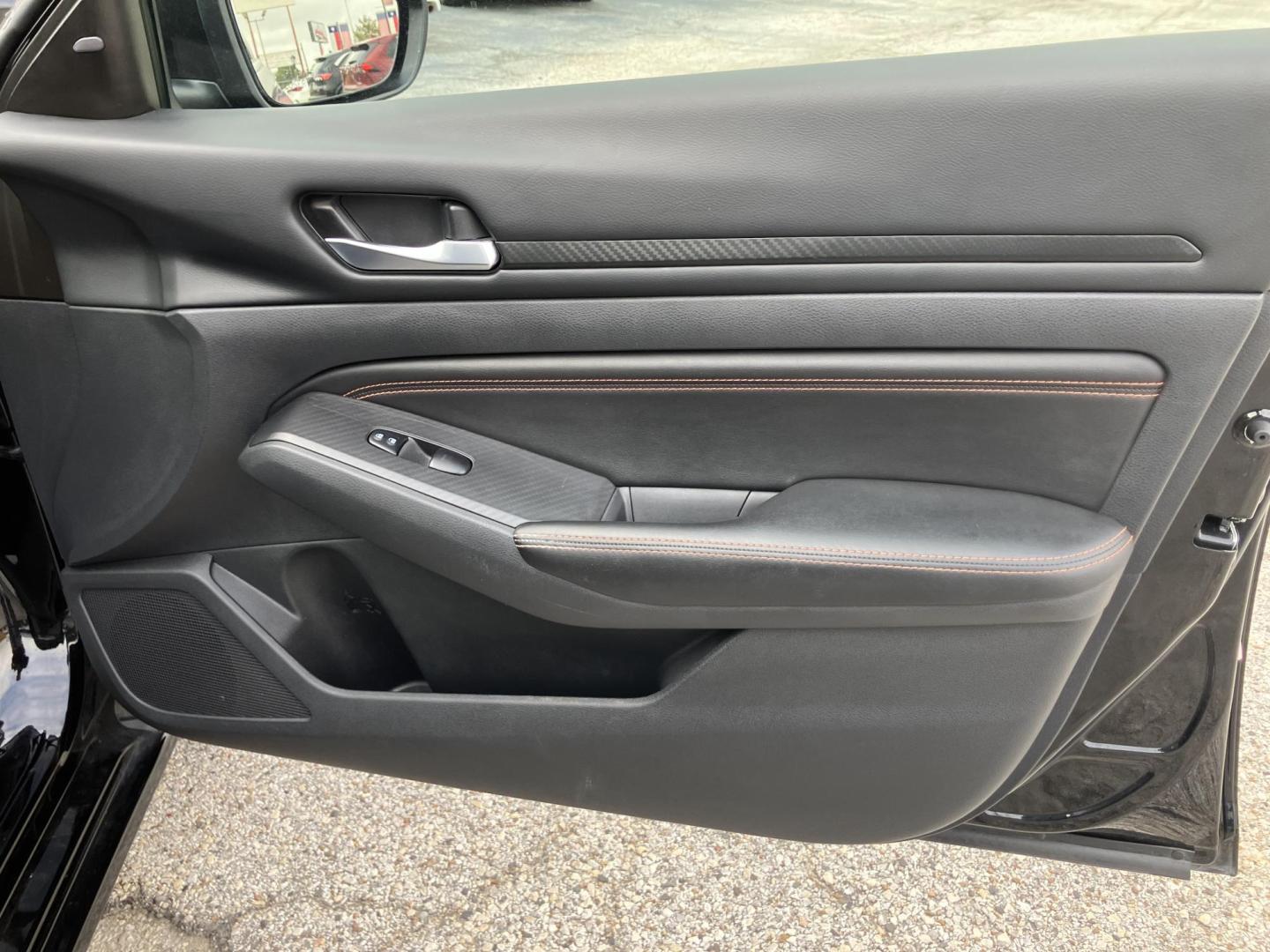 2022 Black /Black Nissan Altima (1N4BL4CV8NN) , located at 1842 Wirt Road, Houston, TX, 77055, (713) 973-3903, 29.805330, -95.484787 - Photo#13