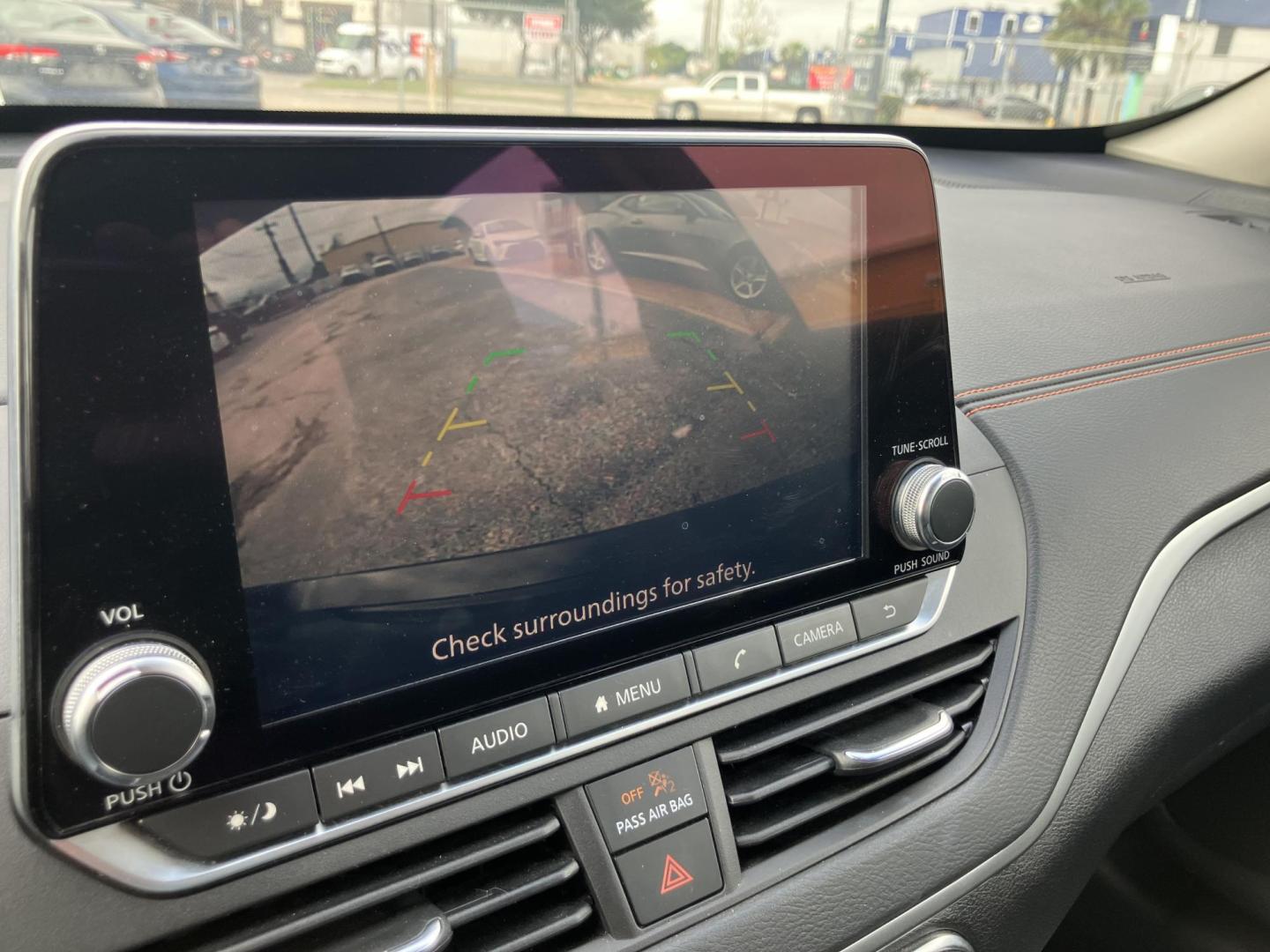 2022 Black /Black Nissan Altima (1N4BL4CV8NN) , located at 1842 Wirt Road, Houston, TX, 77055, (713) 973-3903, 29.805330, -95.484787 - Photo#17