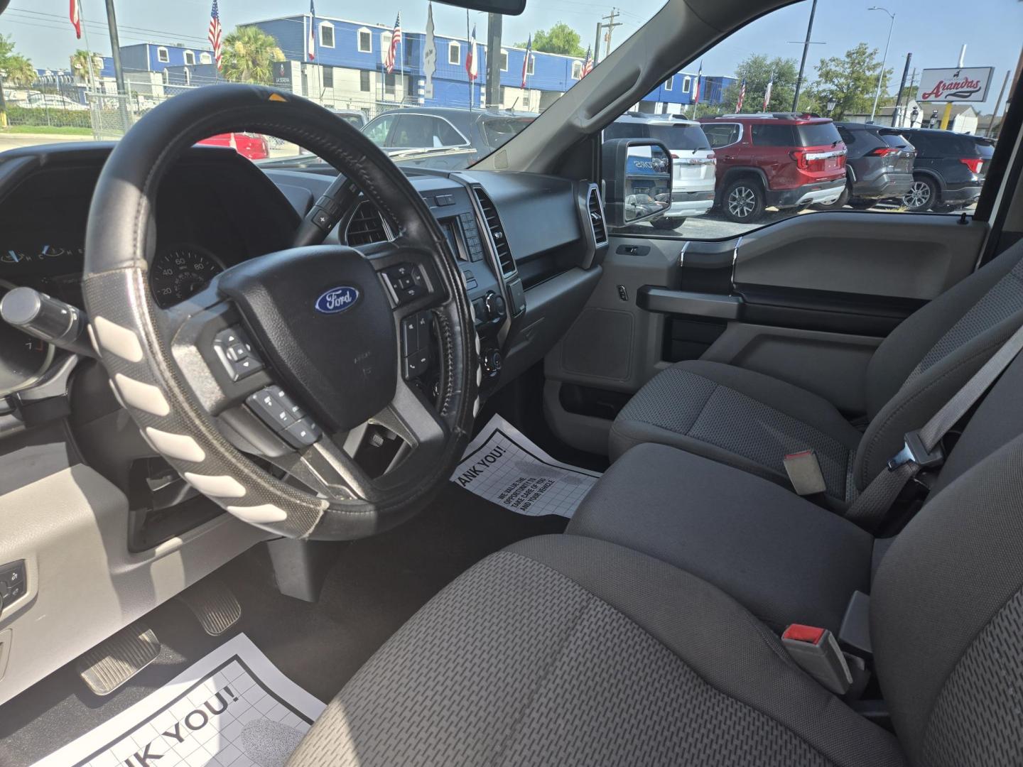 2018 White /Gray Ford F-150 XLT SuperCrew (1FTFW1EG2JF) , located at 1842 Wirt Road, Houston, TX, 77055, (713) 973-3903, 29.805330, -95.484787 - Photo#8