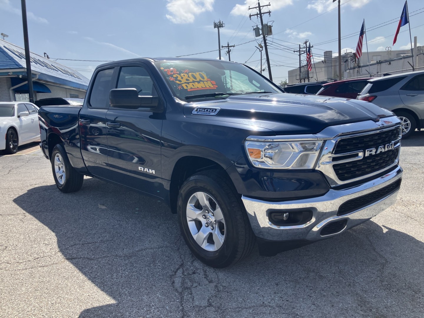 2022 BLUE /Gray RAM 1500 Big Horn Quad Cab 2WD (1C6RREBG4NN) with an 3.6L V6 DOHC 24V engine, 8A transmission, located at 1842 Wirt Road, Houston, TX, 77055, (713) 973-3903, 29.805330, -95.484787- Photo#6