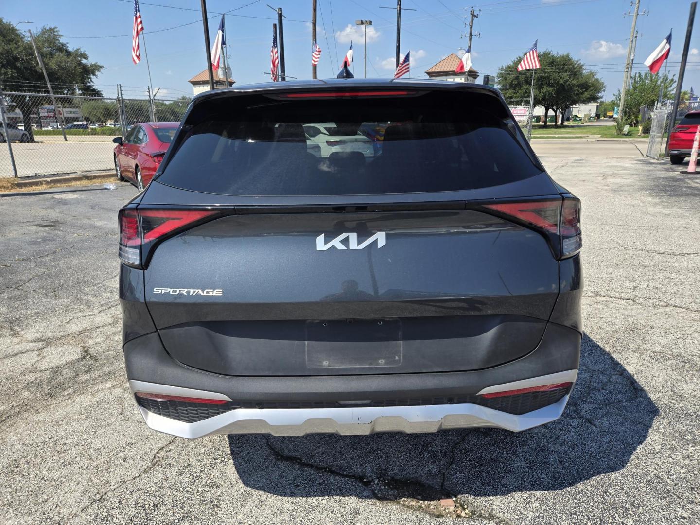 2023 Gray /GRAY Kia Sportage LX FWD (KNDPU3AF8P7) with an 2.5L V6 DOHC 24V engine, 8A transmission, located at 1842 Wirt Road, Houston, TX, 77055, (713) 973-3903, 29.805330, -95.484787 - Photo#3