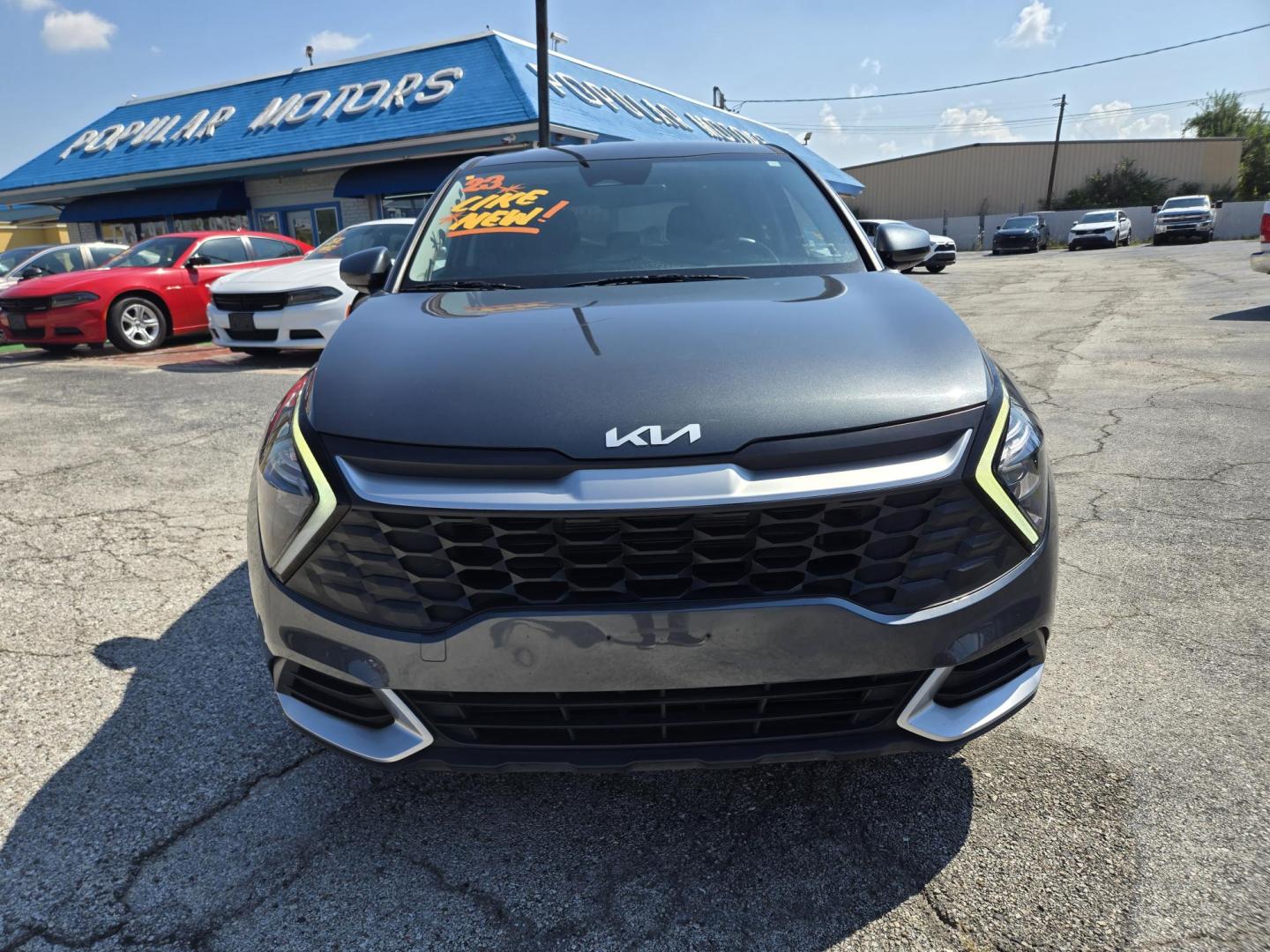 2023 Gray /GRAY Kia Sportage LX FWD (KNDPU3AF8P7) with an 2.5L V6 DOHC 24V engine, 8A transmission, located at 1842 Wirt Road, Houston, TX, 77055, (713) 973-3903, 29.805330, -95.484787 - Photo#7