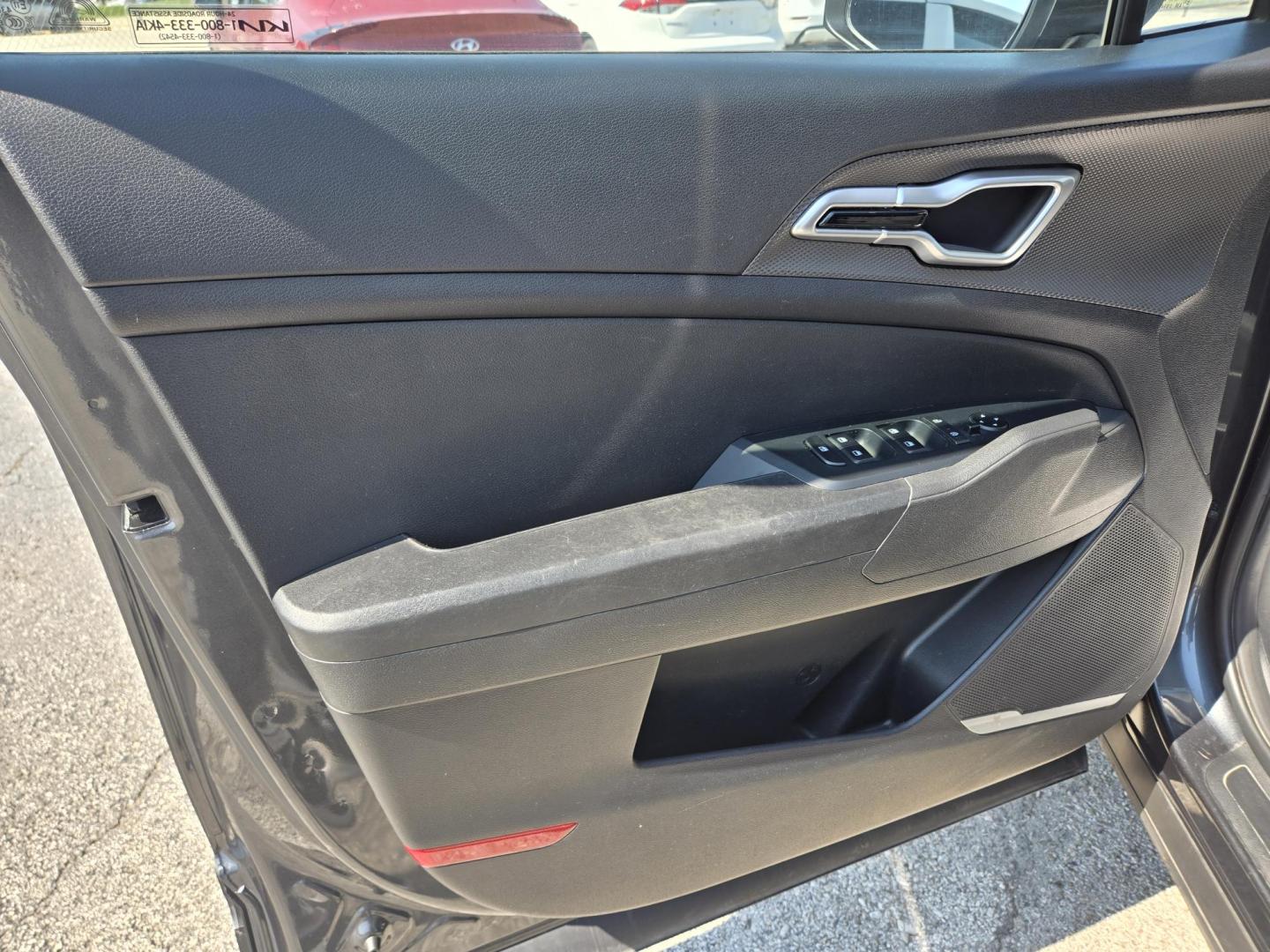2023 Gray /GRAY Kia Sportage LX FWD (KNDPU3AF8P7) with an 2.5L V6 DOHC 24V engine, 8A transmission, located at 1842 Wirt Road, Houston, TX, 77055, (713) 973-3903, 29.805330, -95.484787 - Photo#10