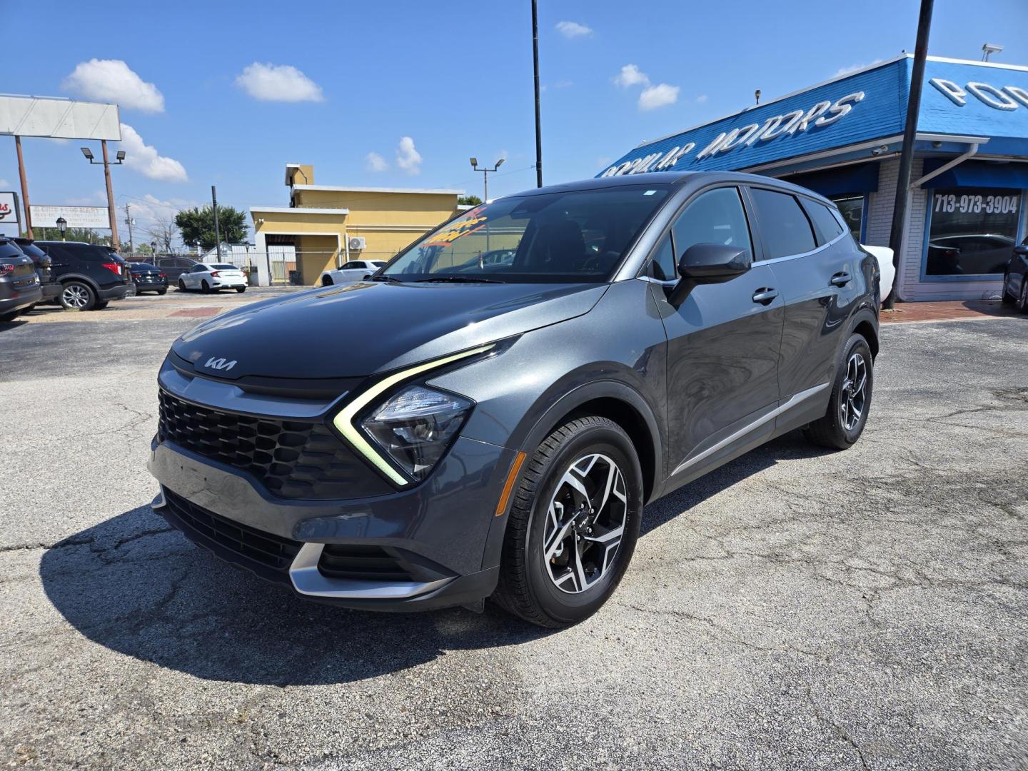 2023 Gray /GRAY Kia Sportage LX FWD (KNDPU3AF8P7) with an 2.5L V6 DOHC 24V engine, 8A transmission, located at 1842 Wirt Road, Houston, TX, 77055, (713) 973-3903, 29.805330, -95.484787 - Photo#0