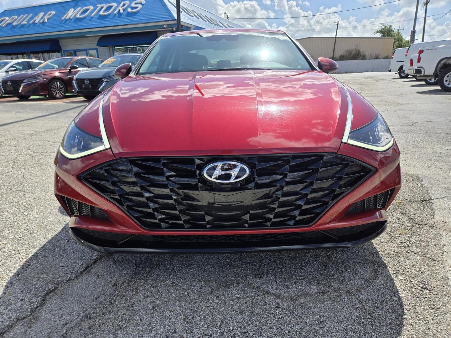 2023 Red Hyundai Sonata (KMHL64JA5PA) , located at 1842 Wirt Road, Houston, TX, 77055, (713) 973-3903, 29.805330, -95.484787 - Photo#7