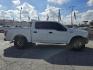2018 White /Gray Ford F-150 XL SuperCrew 5.5-ft. 2WD (1FTEW1C51JK) with an 5.0L V8 OHV 32V engine, 6A transmission, located at 1842 Wirt Road, Houston, TX, 77055, (713) 973-3903, 29.805330, -95.484787 - Photo#5