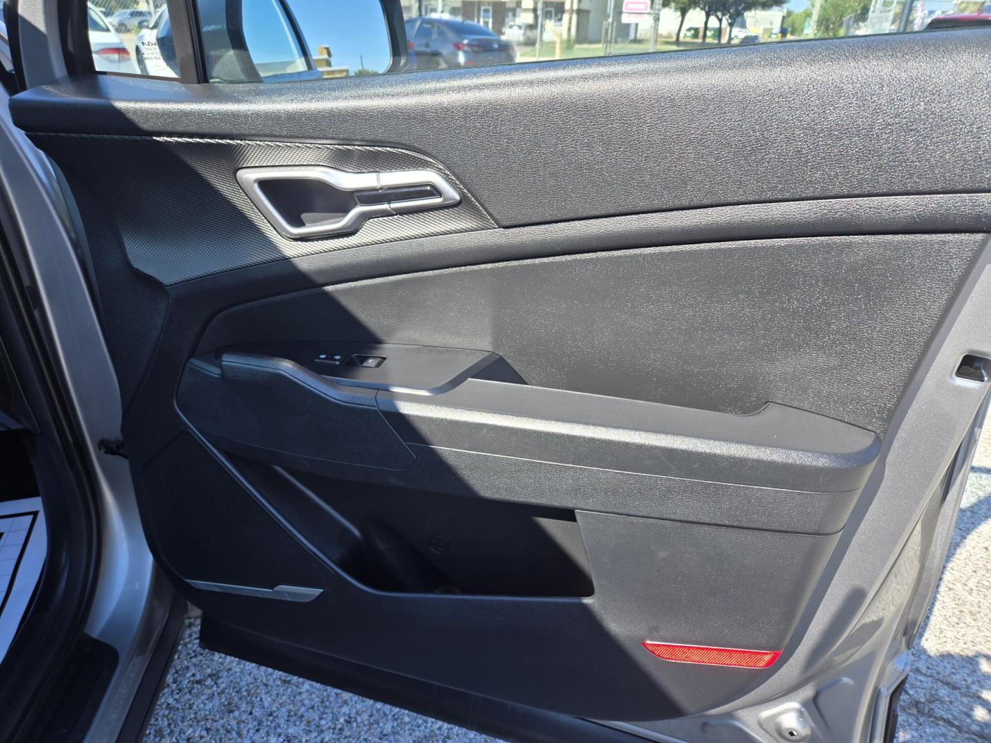 2023 Silver /Black Kia Sportage (KNDPU3AF2P7) , located at 1842 Wirt Road, Houston, TX, 77055, (713) 973-3903, 29.805330, -95.484787 - Photo#13