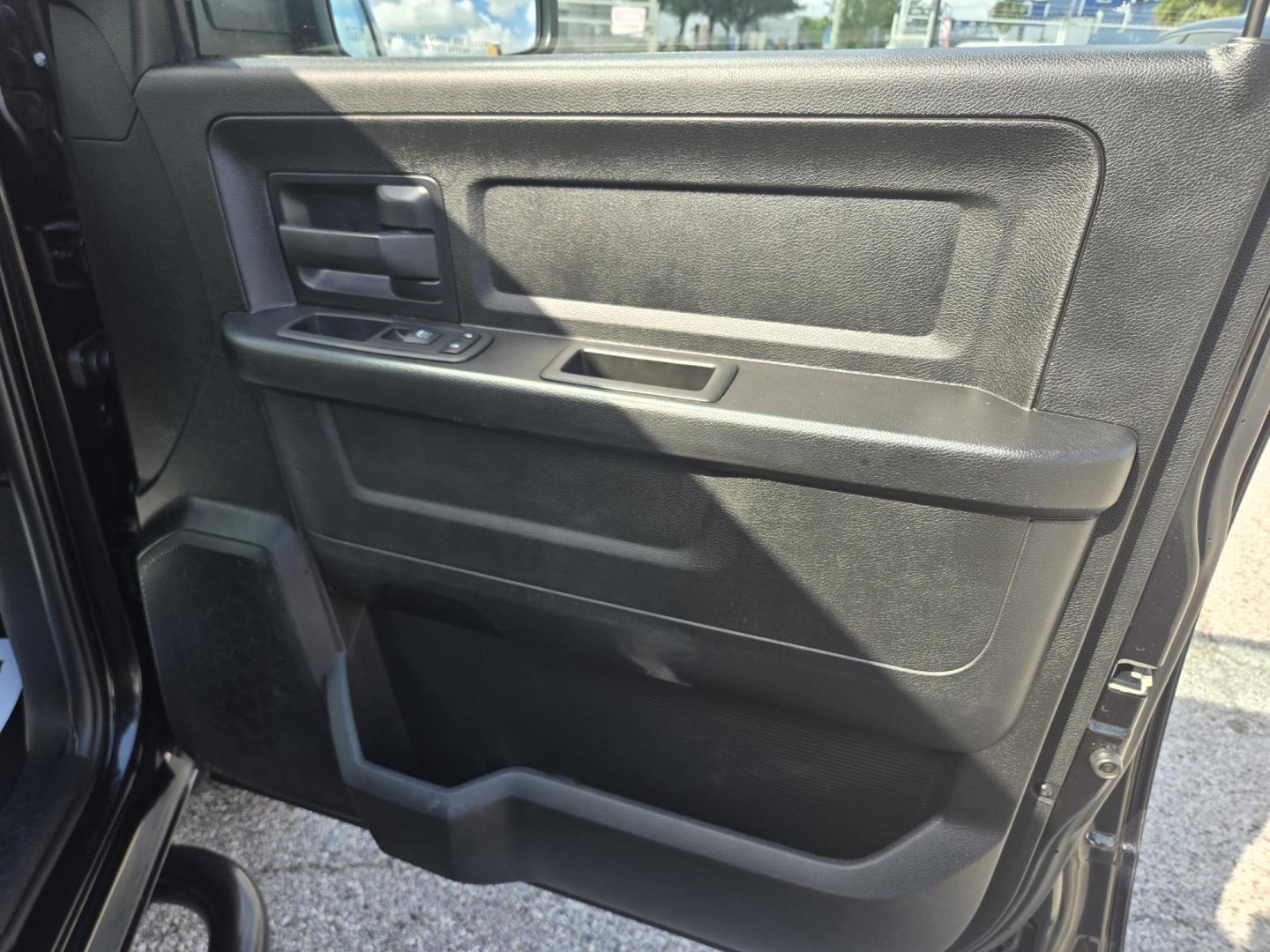 2019 Black /Black RAM 1500 Tradesman Quad Cab 4WD (1C6RR7FG5KS) with an 3.6L V6 DOHC 24V FFV engine, 8A transmission, located at 1842 Wirt Road, Houston, TX, 77055, (713) 973-3903, 29.805330, -95.484787 - Photo#13