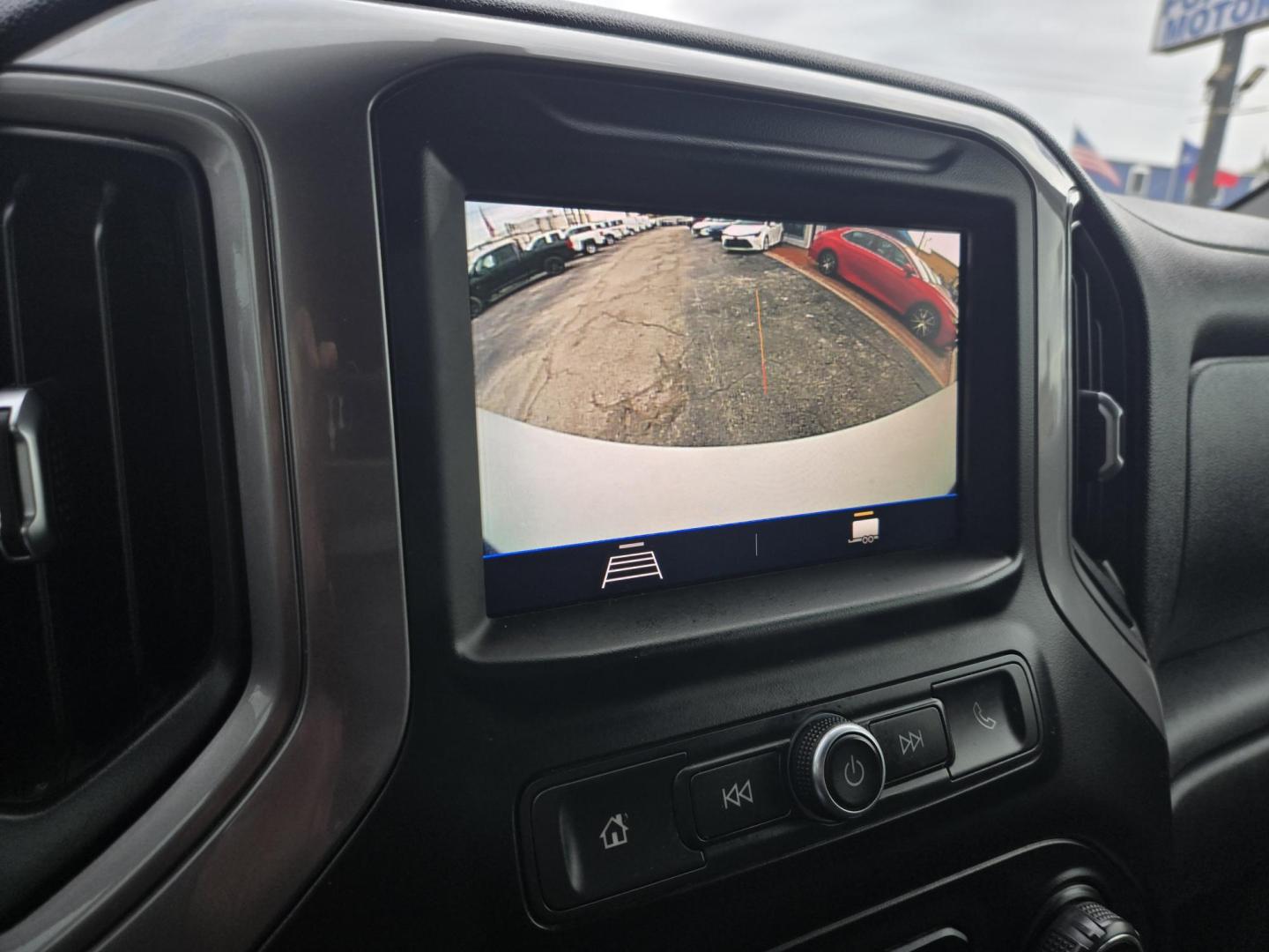 2021 White /Black Chevrolet Silverado 1500 (1GCRWAEH2MZ) , located at 1842 Wirt Road, Houston, TX, 77055, (713) 973-3903, 29.805330, -95.484787 - Photo#21