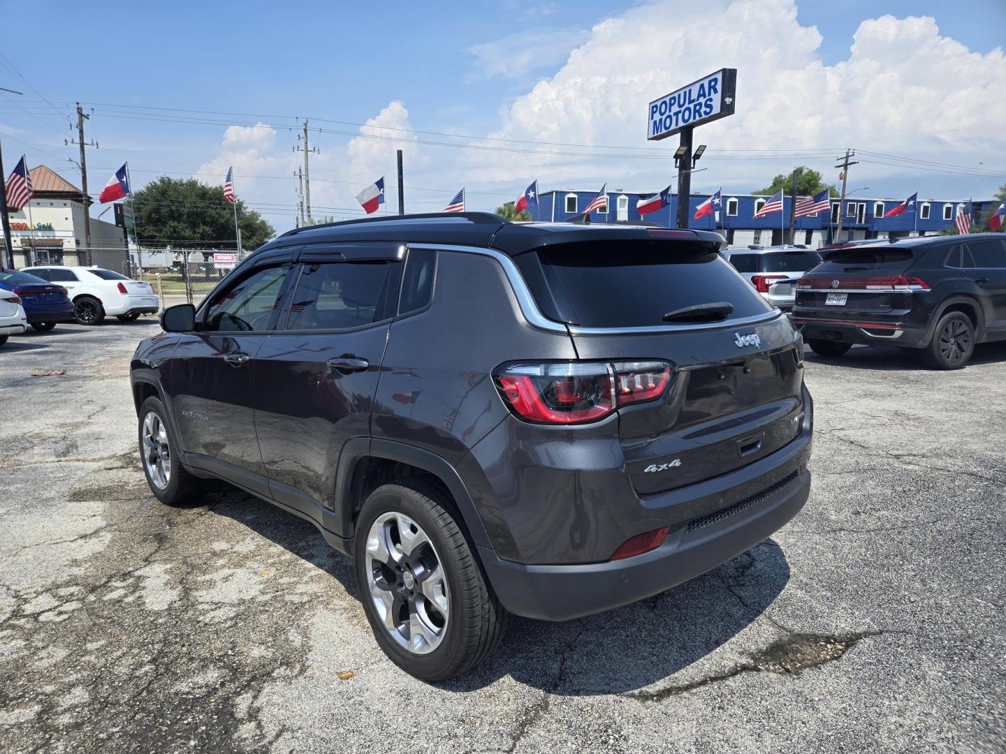 2021 Gray /BLACK Jeep Compass (3C4NJDCB7MT) , located at 1842 Wirt Road, Houston, TX, 77055, (713) 973-3903, 29.805330, -95.484787 - Photo#2