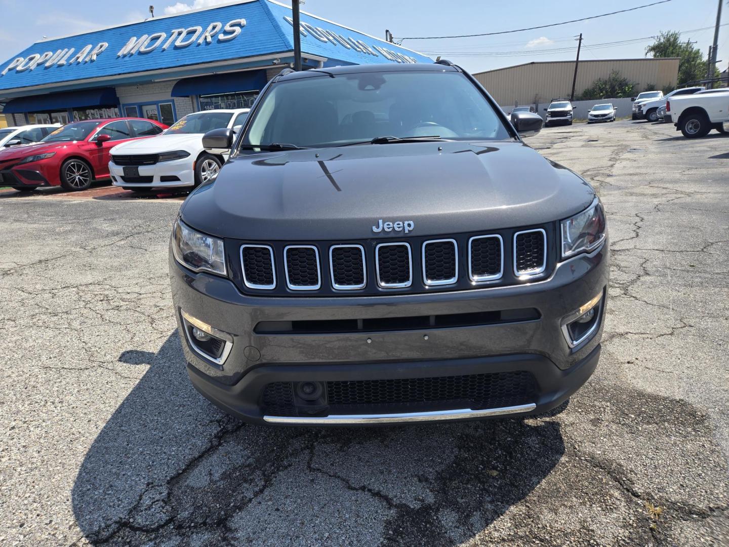 2021 Gray /BLACK Jeep Compass (3C4NJDCB7MT) , located at 1842 Wirt Road, Houston, TX, 77055, (713) 973-3903, 29.805330, -95.484787 - Photo#7