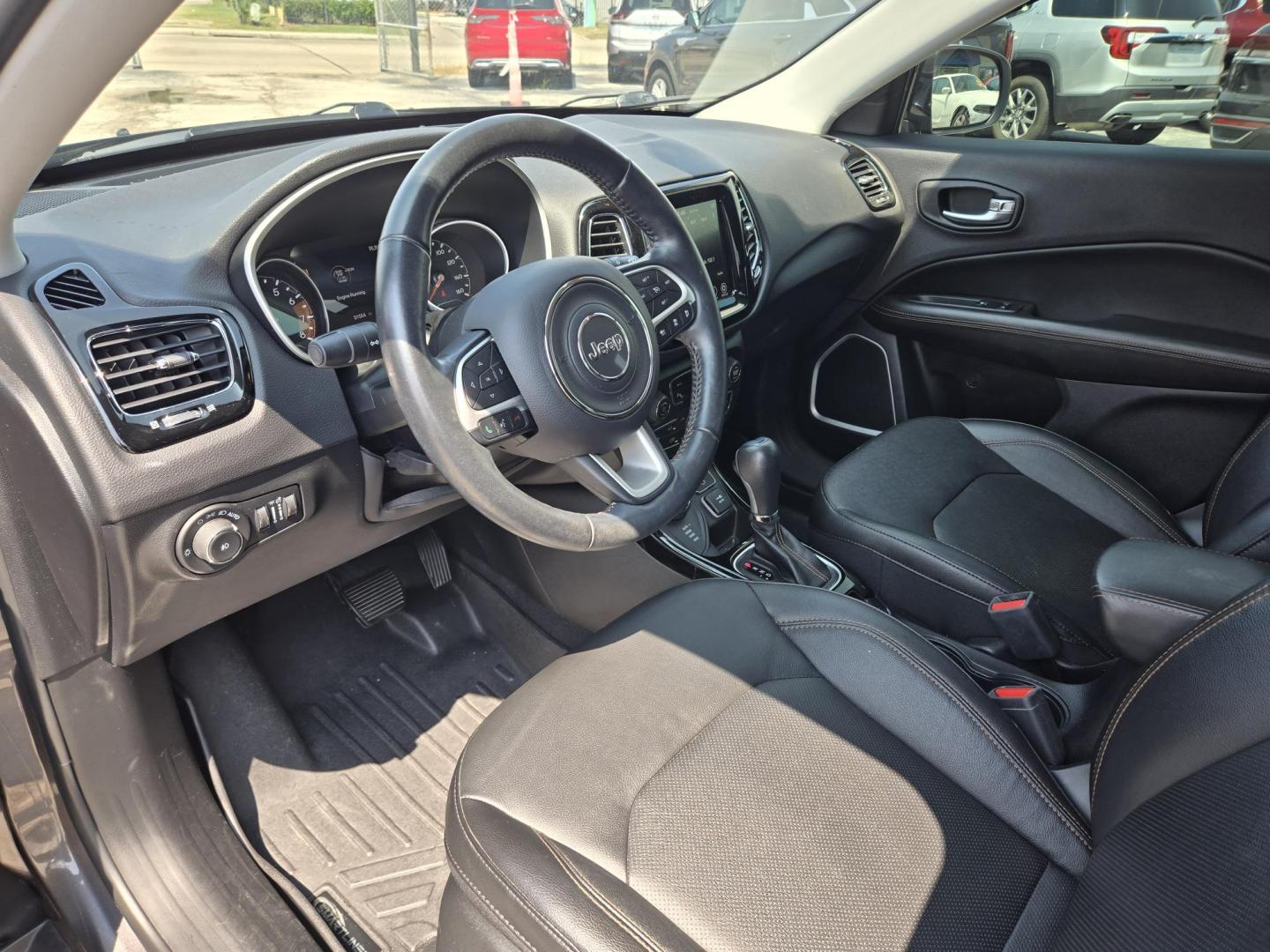 2021 Gray /BLACK Jeep Compass (3C4NJDCB7MT) , located at 1842 Wirt Road, Houston, TX, 77055, (713) 973-3903, 29.805330, -95.484787 - Photo#8