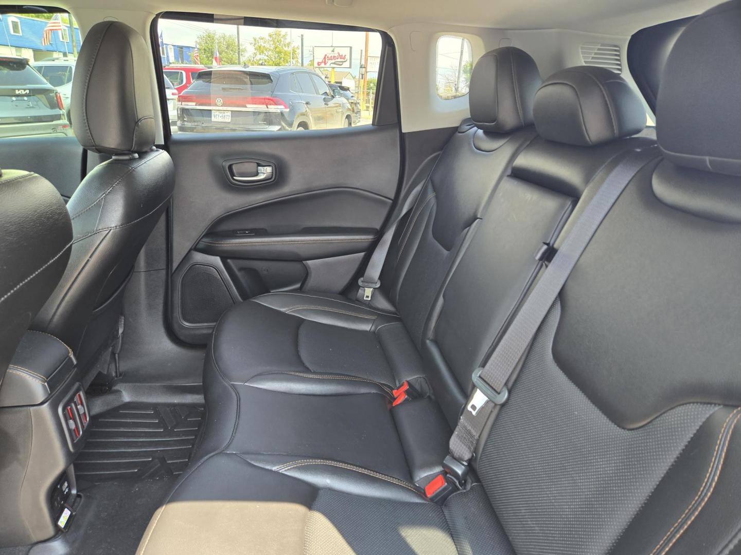 2021 Gray /BLACK Jeep Compass (3C4NJDCB7MT) , located at 1842 Wirt Road, Houston, TX, 77055, (713) 973-3903, 29.805330, -95.484787 - Photo#10