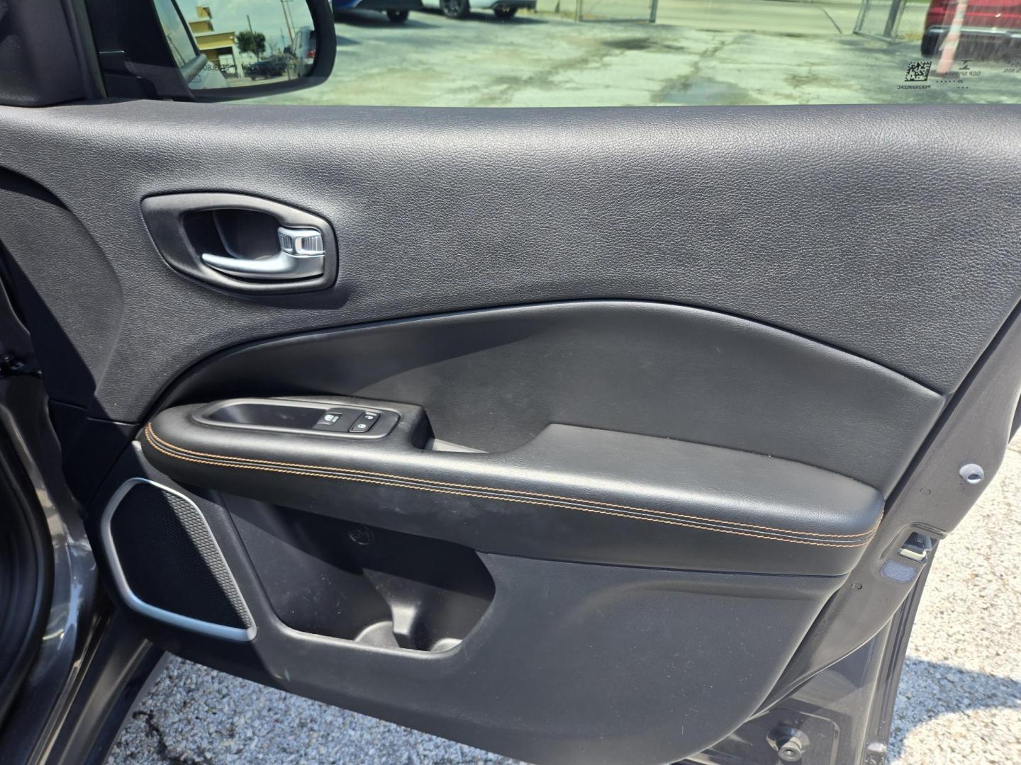 2021 Gray /BLACK Jeep Compass (3C4NJDCB7MT) , located at 1842 Wirt Road, Houston, TX, 77055, (713) 973-3903, 29.805330, -95.484787 - Photo#13