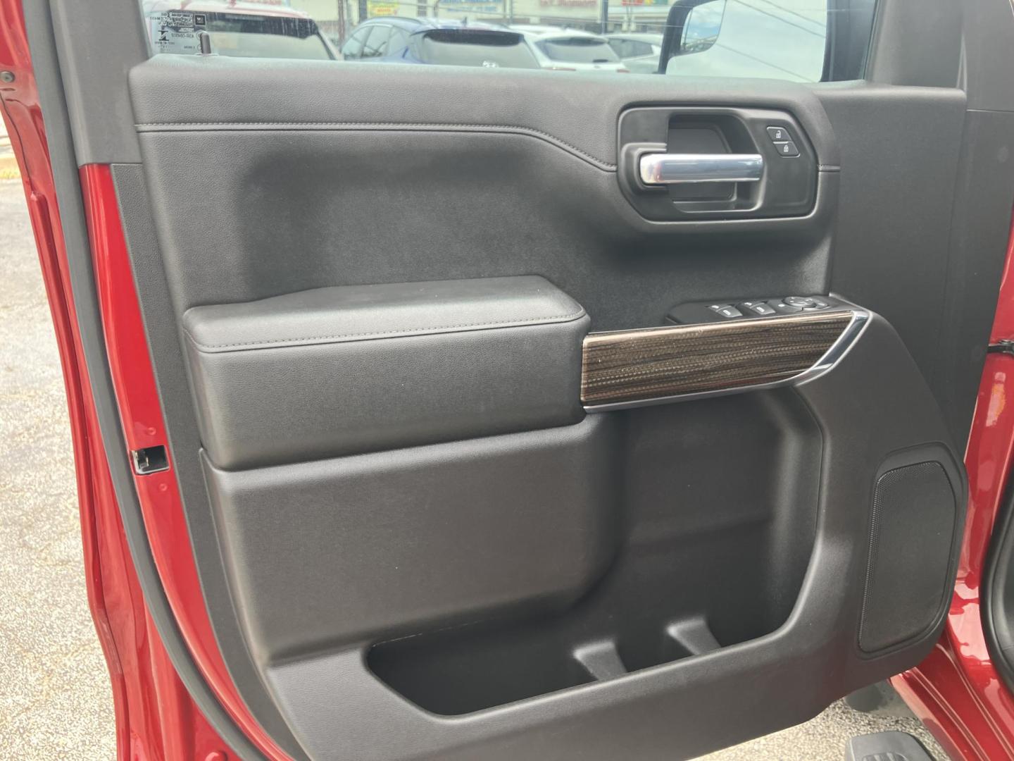 2020 Red /Black Chevrolet Silverado 1500 (3GCPWCED6LG) with an 5.3L engine, located at 1842 Wirt Road, Houston, TX, 77055, (713) 973-3903, 29.805330, -95.484787 - Photo#9