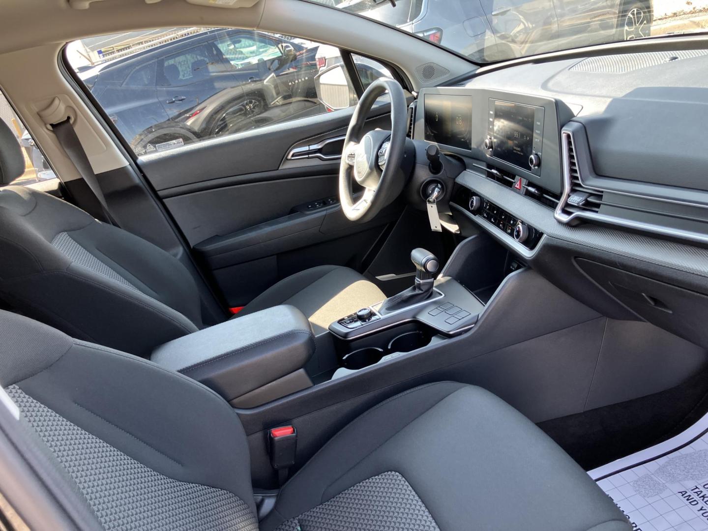 2023 Black /Black Kia Sportage LX FWD (KNDPU3AF7P7) with an 2.5L V6 DOHC 24V engine, 8A transmission, located at 1842 Wirt Road, Houston, TX, 77055, (713) 973-3903, 29.805330, -95.484787 - Photo#12