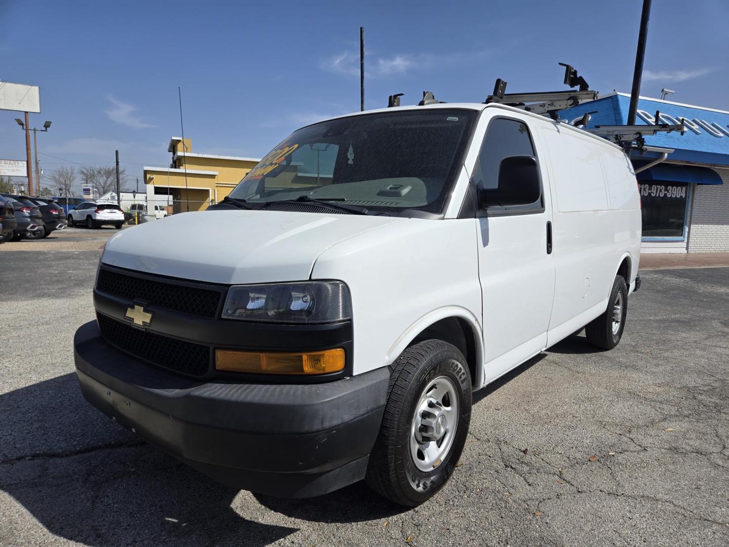 2020 White Chevrolet Express 2500 Cargo (1GCWGAFP7L1) with an 4.3L V6 engine, 6A transmission, located at 1842 Wirt Road, Houston, TX, 77055, (713) 973-3903, 29.805330, -95.484787 - Photo#0