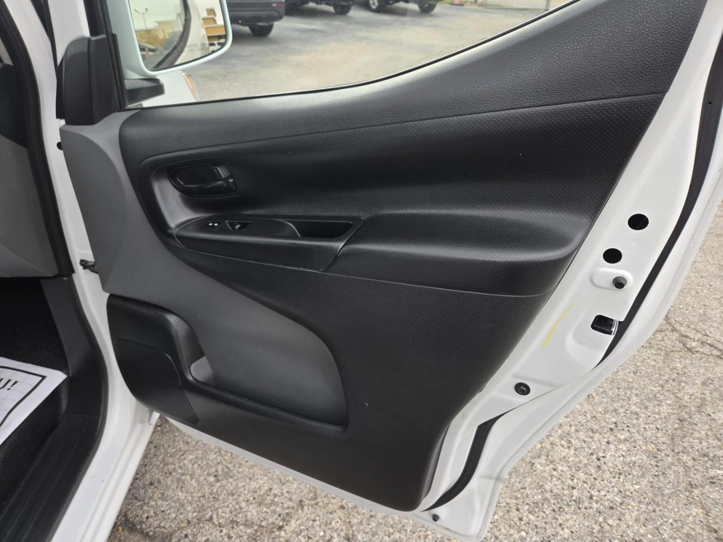 2021 White Nissan NV200 S (3N6CM0KN9MK) with an 2.0L L4 DOHC 16V engine, CVT transmission, located at 1842 Wirt Road, Houston, TX, 77055, (713) 973-3903, 29.805330, -95.484787 - Photo#14