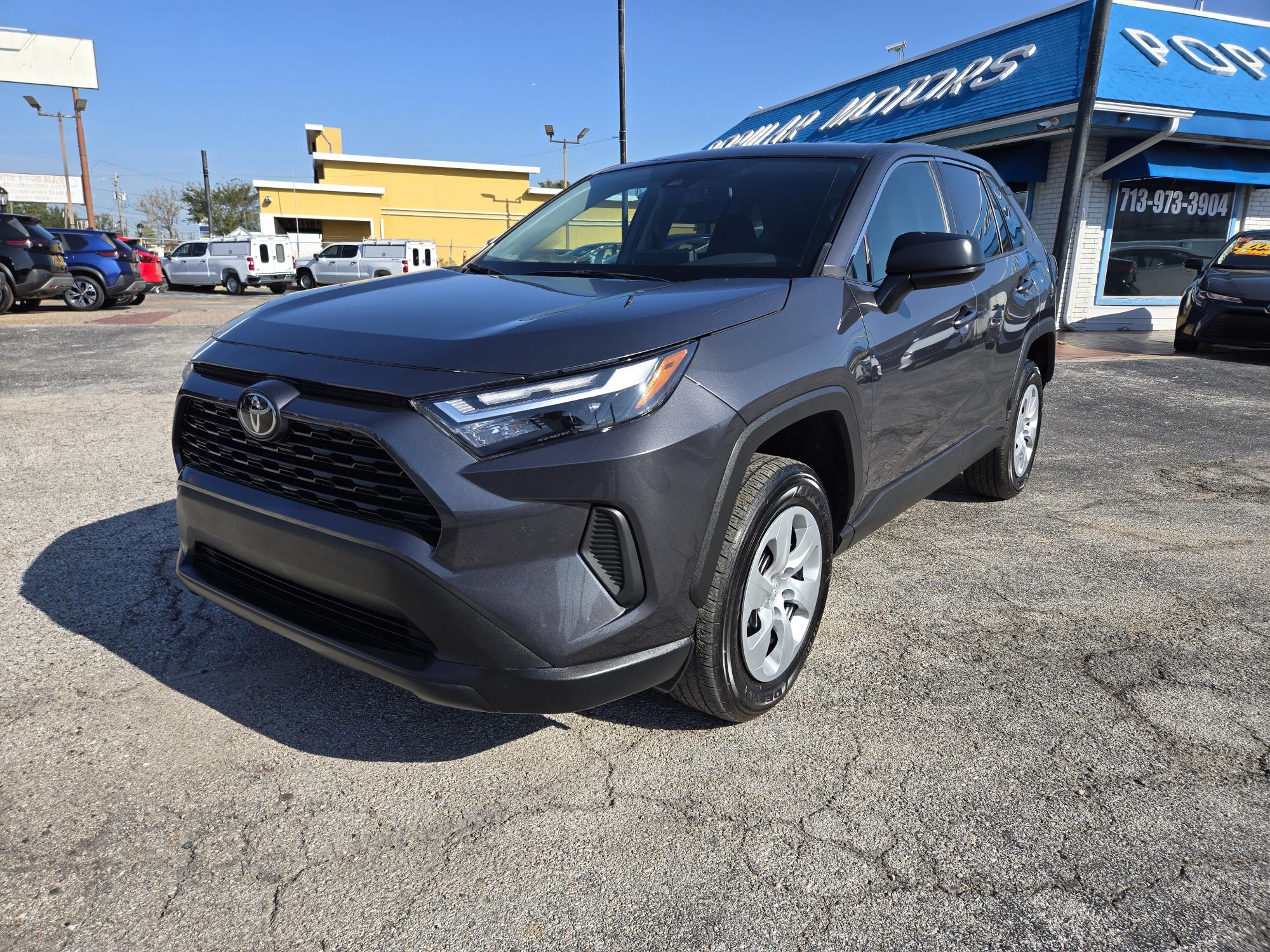 photo of 2023 Toyota RAV4 LE