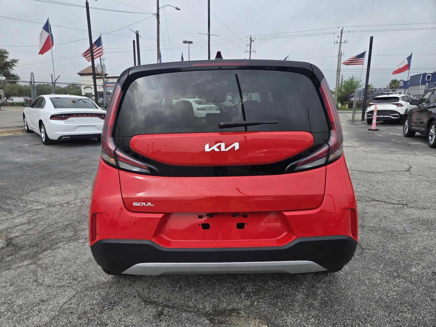 2024 Red /Black Kia Soul LX CVT (KNDJ23AU5R7) with an 2.0L L4 DOHC 16V engine, CVT transmission, located at 1842 Wirt Road, Houston, TX, 77055, (713) 973-3903, 29.805330, -95.484787 - Photo#3