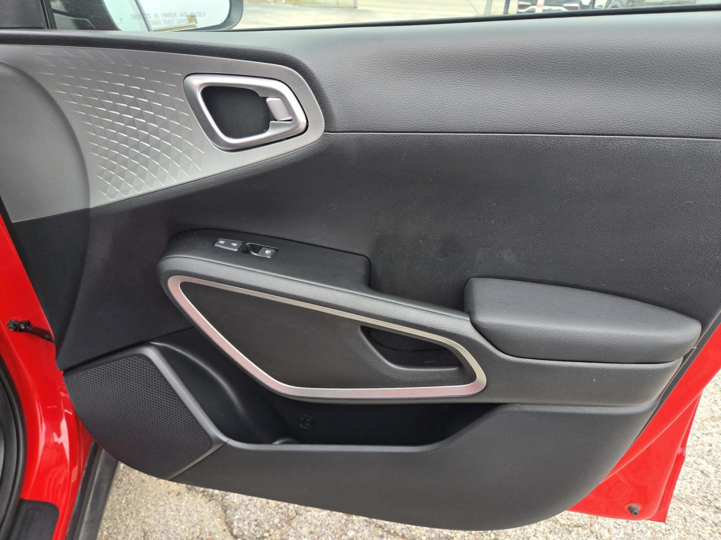 2024 Red /Black Kia Soul LX CVT (KNDJ23AU5R7) with an 2.0L L4 DOHC 16V engine, CVT transmission, located at 1842 Wirt Road, Houston, TX, 77055, (713) 973-3903, 29.805330, -95.484787 - Photo#12