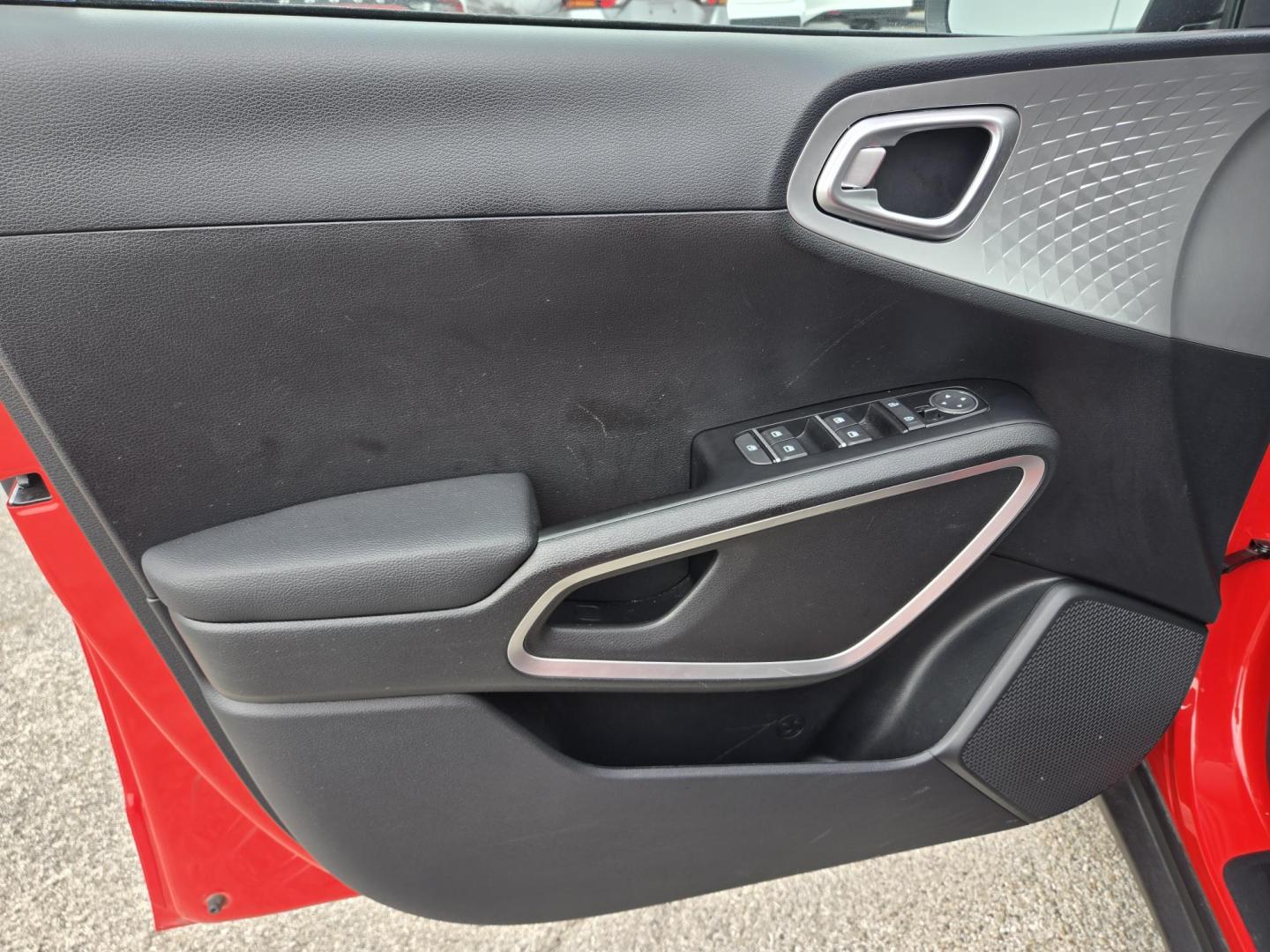 2024 Red /Black Kia Soul LX CVT (KNDJ23AU5R7) with an 2.0L L4 DOHC 16V engine, CVT transmission, located at 1842 Wirt Road, Houston, TX, 77055, (713) 973-3903, 29.805330, -95.484787 - Photo#9