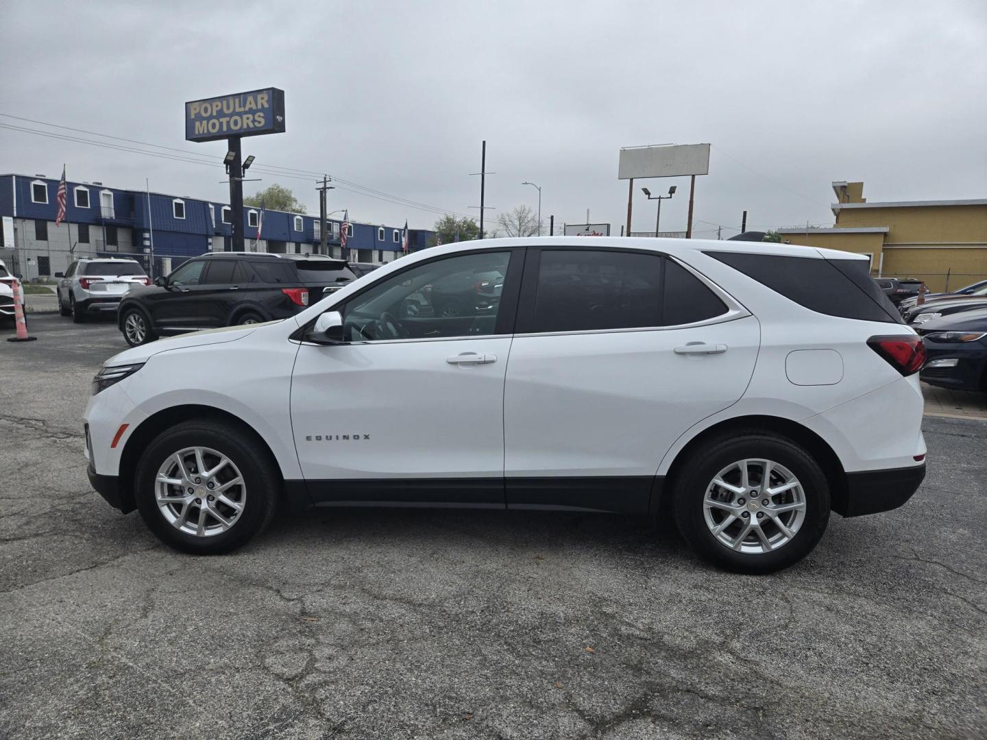 2023 White /Gray Chevrolet Equinox LT Fleet AWD (3GNAXTEG3PL) with an 1.5L L4 DOHC 16V TURBO engine, 6A transmission, located at 1842 Wirt Road, Houston, TX, 77055, (713) 973-3903, 29.805330, -95.484787 - Photo#1