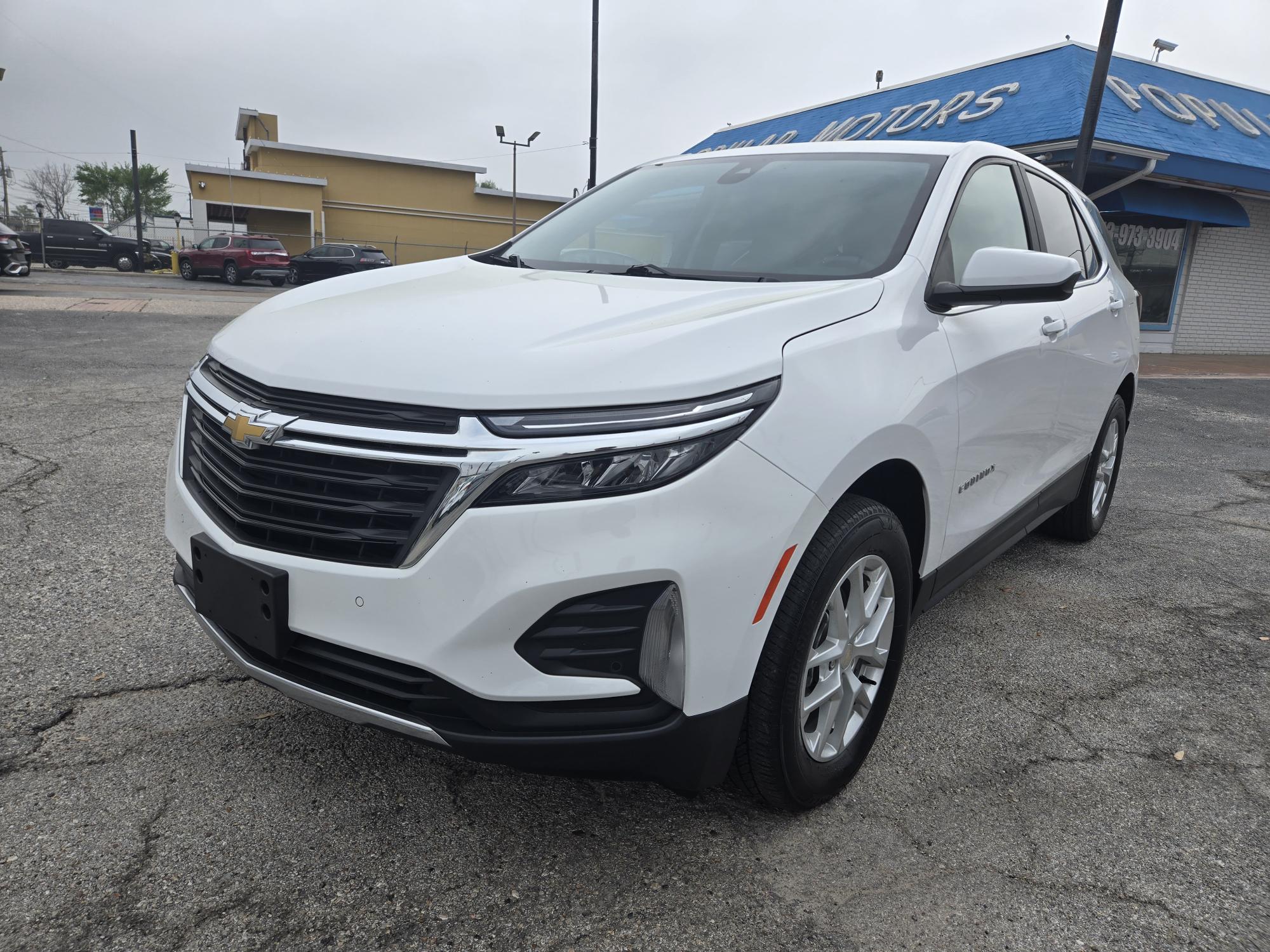 photo of 2023 Chevrolet Equinox LT Fleet AWD