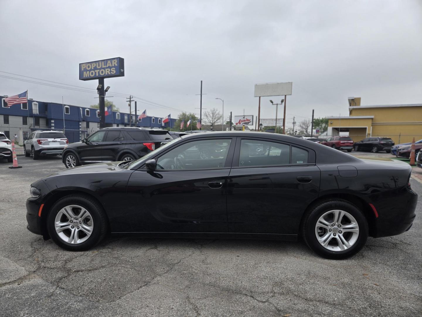 2023 Black /Black Dodge Charger SXT (2C3CDXBG3PH) with an 3.6L V6 DOHC 24V engine, 8A transmission, located at 1842 Wirt Road, Houston, TX, 77055, (713) 973-3903, 29.805330, -95.484787 - Photo#1