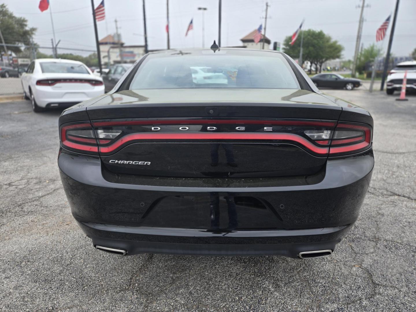 2023 Black /Black Dodge Charger SXT (2C3CDXBG3PH) with an 3.6L V6 DOHC 24V engine, 8A transmission, located at 1842 Wirt Road, Houston, TX, 77055, (713) 973-3903, 29.805330, -95.484787 - Photo#3