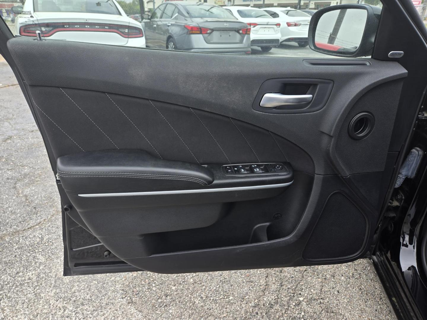2023 Black /Black Dodge Charger SXT (2C3CDXBG3PH) with an 3.6L V6 DOHC 24V engine, 8A transmission, located at 1842 Wirt Road, Houston, TX, 77055, (713) 973-3903, 29.805330, -95.484787 - Photo#9