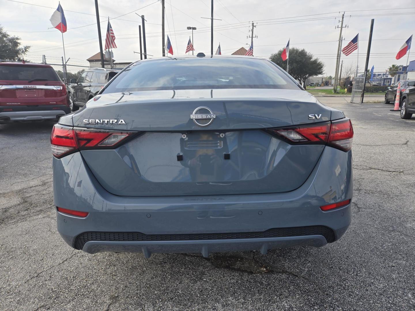 2024 Celestite Nissan Sentra SV (3N1AB8CV8RY) with an 1.8L L4 SFI DOHC 16V engine, CVT transmission, located at 1842 Wirt Road, Houston, TX, 77055, (713) 973-3903, 29.805330, -95.484787 - Photo#3