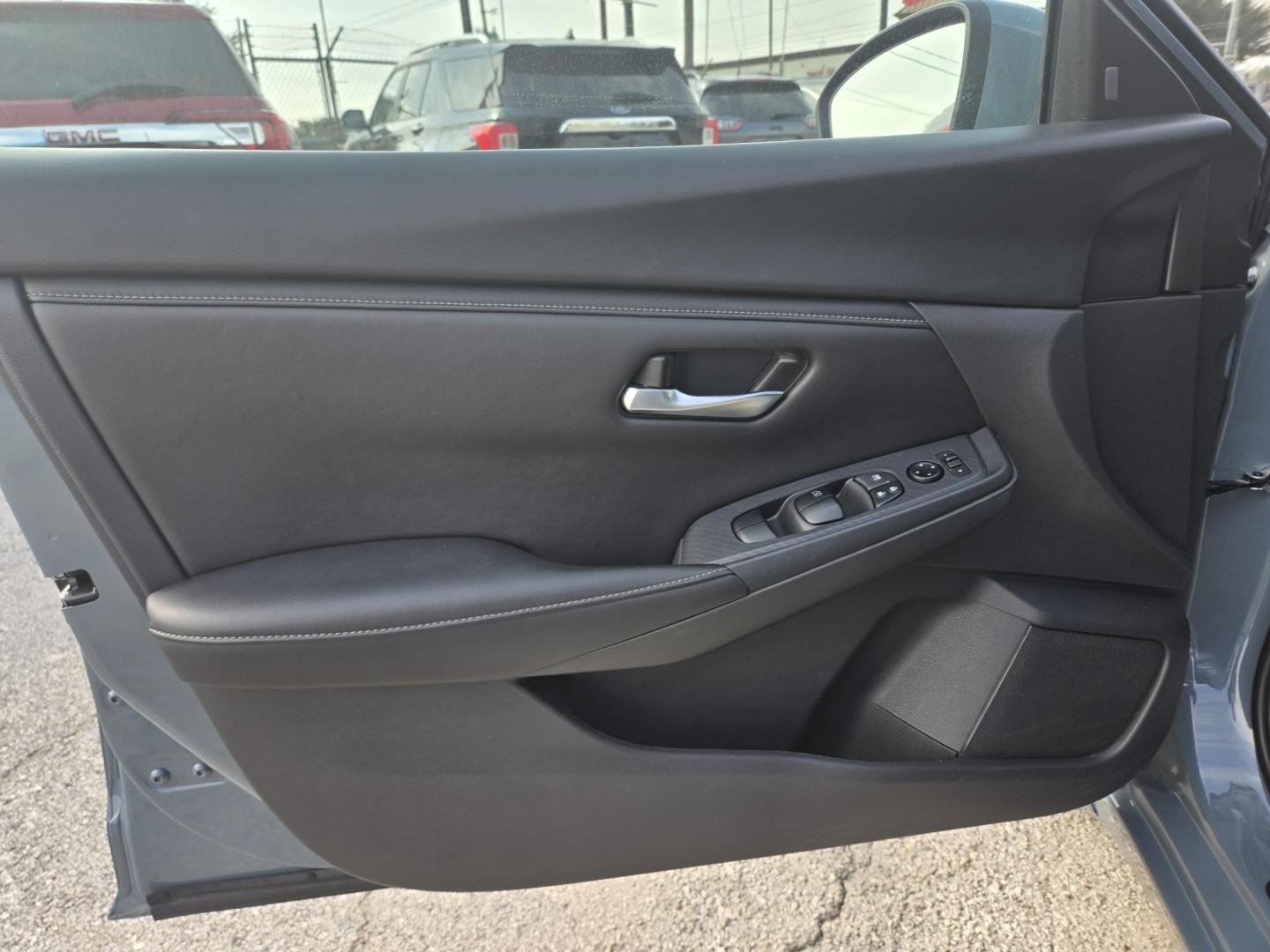 2024 Celestite Nissan Sentra SV (3N1AB8CV8RY) with an 1.8L L4 SFI DOHC 16V engine, CVT transmission, located at 1842 Wirt Road, Houston, TX, 77055, (713) 973-3903, 29.805330, -95.484787 - Photo#9