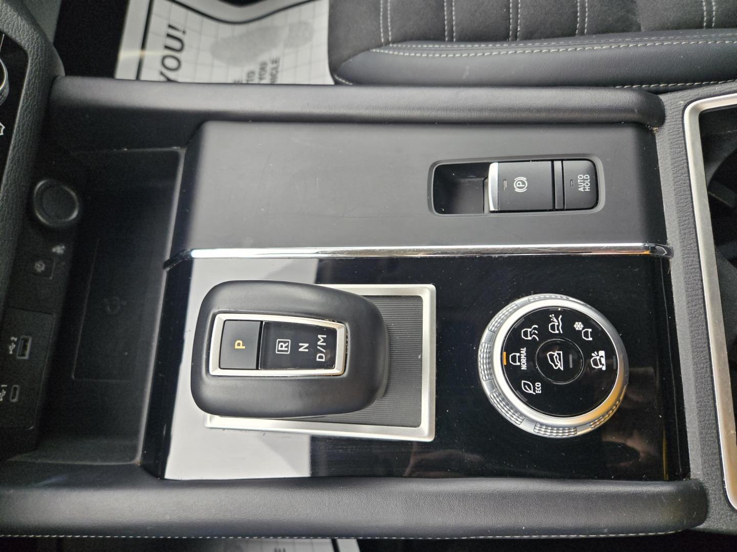 2024 Black Mitsubishi Outlander SE 4WD (JA4J4VA85RZ) with an 2.4L L4 DOHC 16V engine, CVT transmission, located at 1842 Wirt Road, Houston, TX, 77055, (713) 973-3903, 29.805330, -95.484787 - Photo#20