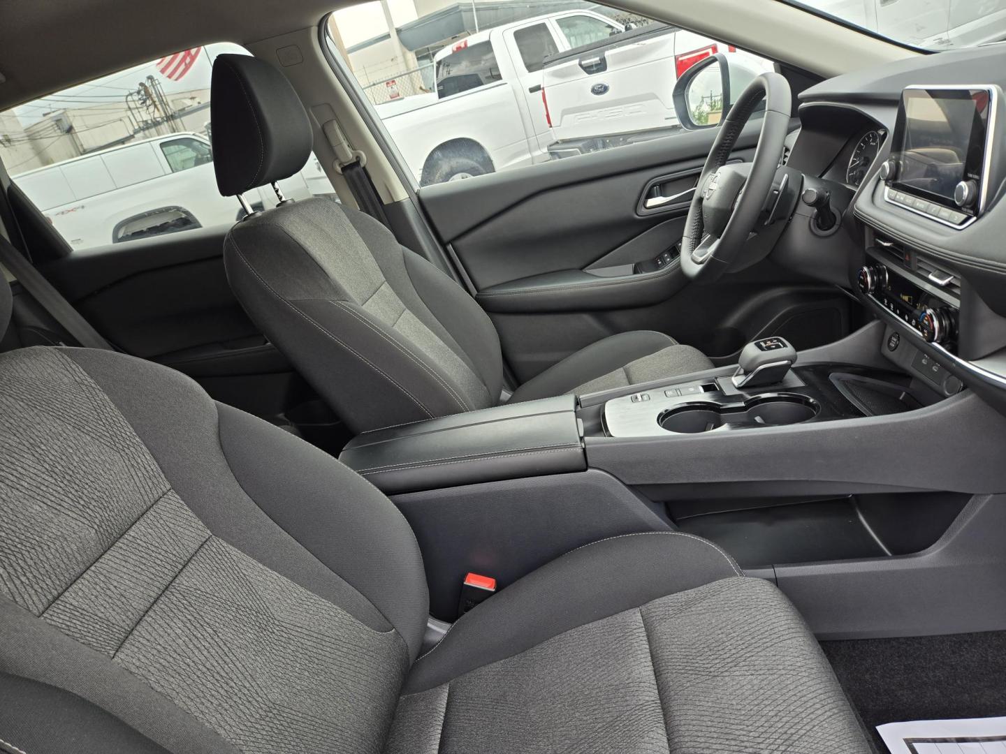 2025 Silver Nissan Rogue SV (5N1BT3BA6SC) with an 2.5L L4 DOHC 16V engine, CVT transmission, located at 1842 Wirt Road, Houston, TX, 77055, (713) 973-3903, 29.805330, -95.484787 - Photo#12