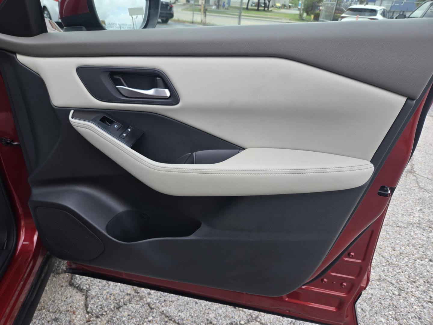 2025 MAROON Nissan Rogue SV AWD (5N1BT3BB5SC) with an 2.5L L4 DOHC 16V engine, CVT transmission, located at 1842 Wirt Road, Houston, TX, 77055, (713) 973-3903, 29.805330, -95.484787 - Photo#13