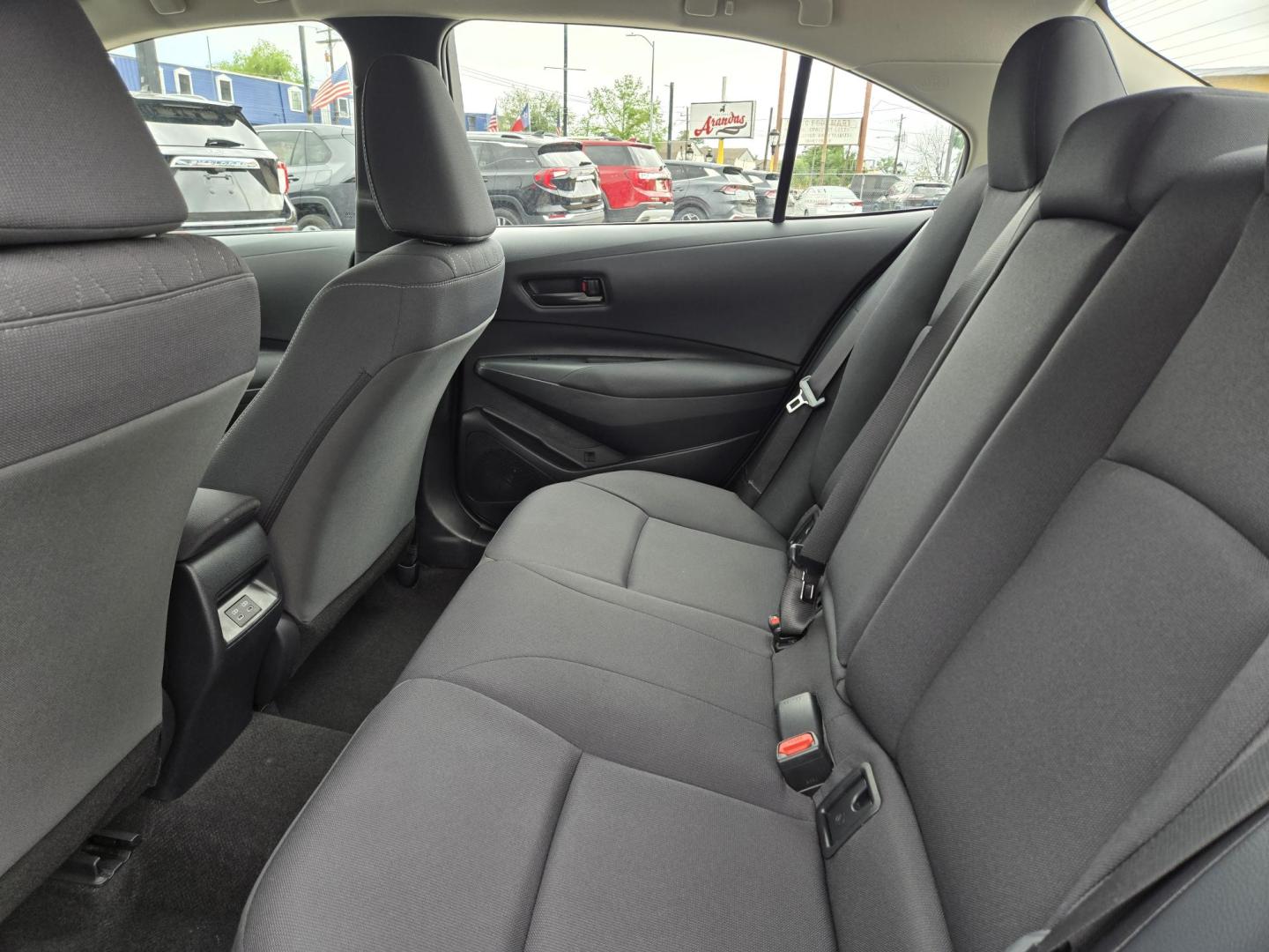 2024 White Toyota Corolla LE (5YFB4MDE3RP) with an 2.0L L4 DOHC 16V engine, CVT transmission, located at 1842 Wirt Road, Houston, TX, 77055, (713) 973-3903, 29.805330, -95.484787 - Photo#10