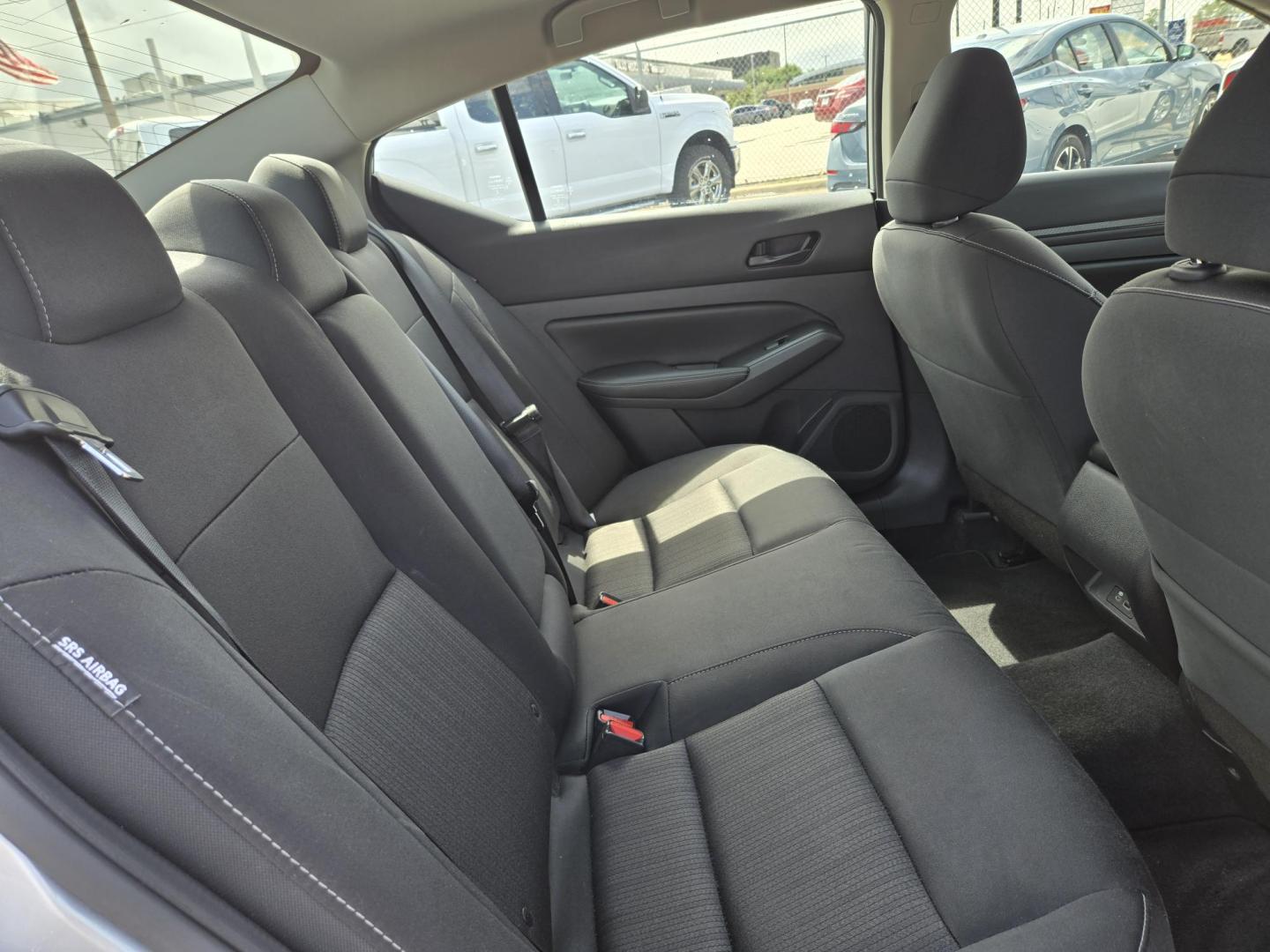 2024 Silver Nissan Altima 2.5 SV (1N4BL4DV7RN) with an 2.5L L4 DOHC 16V engine, CVT transmission, located at 1842 Wirt Road, Houston, TX, 77055, (713) 973-3903, 29.805330, -95.484787 - Photo#14