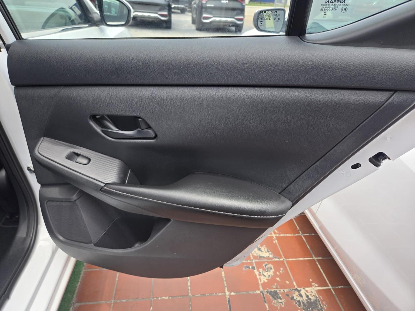 2024 White /Black Nissan Sentra SV (3N1AB8CV8RY) with an 1.8L L4 SFI DOHC 16V engine, CVT transmission, located at 1842 Wirt Road, Houston, TX, 77055, (713) 973-3903, 29.805330, -95.484787 - Photo#21