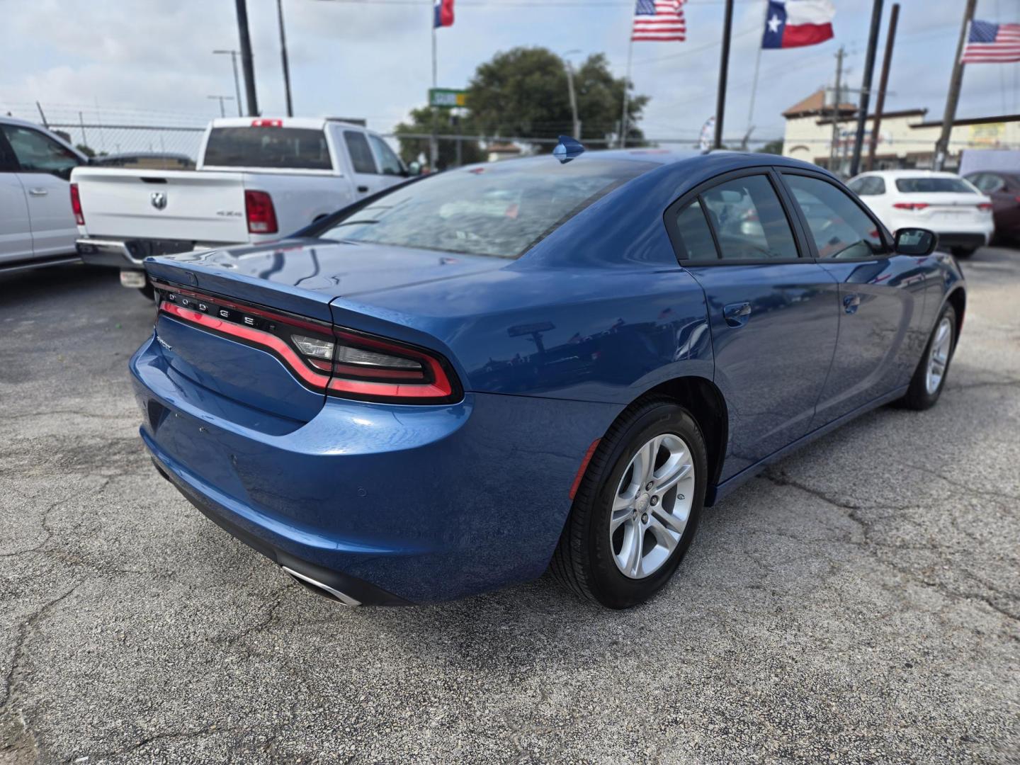 2023 BLUE Dodge Charger SXT (2C3CDXBG0PH) with an 3.6L V6 DOHC 24V engine, 8A transmission, located at 1842 Wirt Road, Houston, TX, 77055, (713) 973-3903, 29.805330, -95.484787 - Photo#4